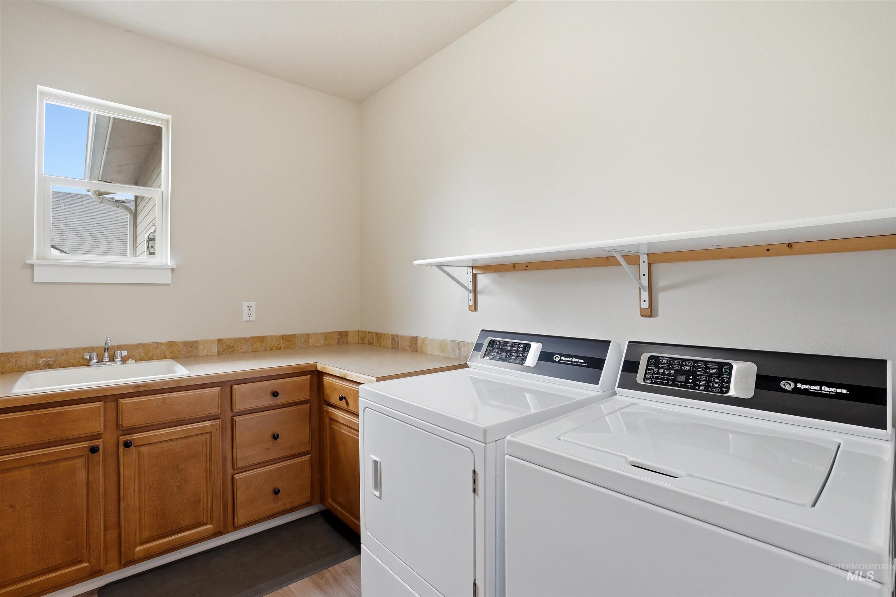 4457 S Silverpine Ave, Boise, Idaho 83709, 4 Bedrooms, 2.5 Bathrooms, Residential For Sale, Price $600,000, 98990043