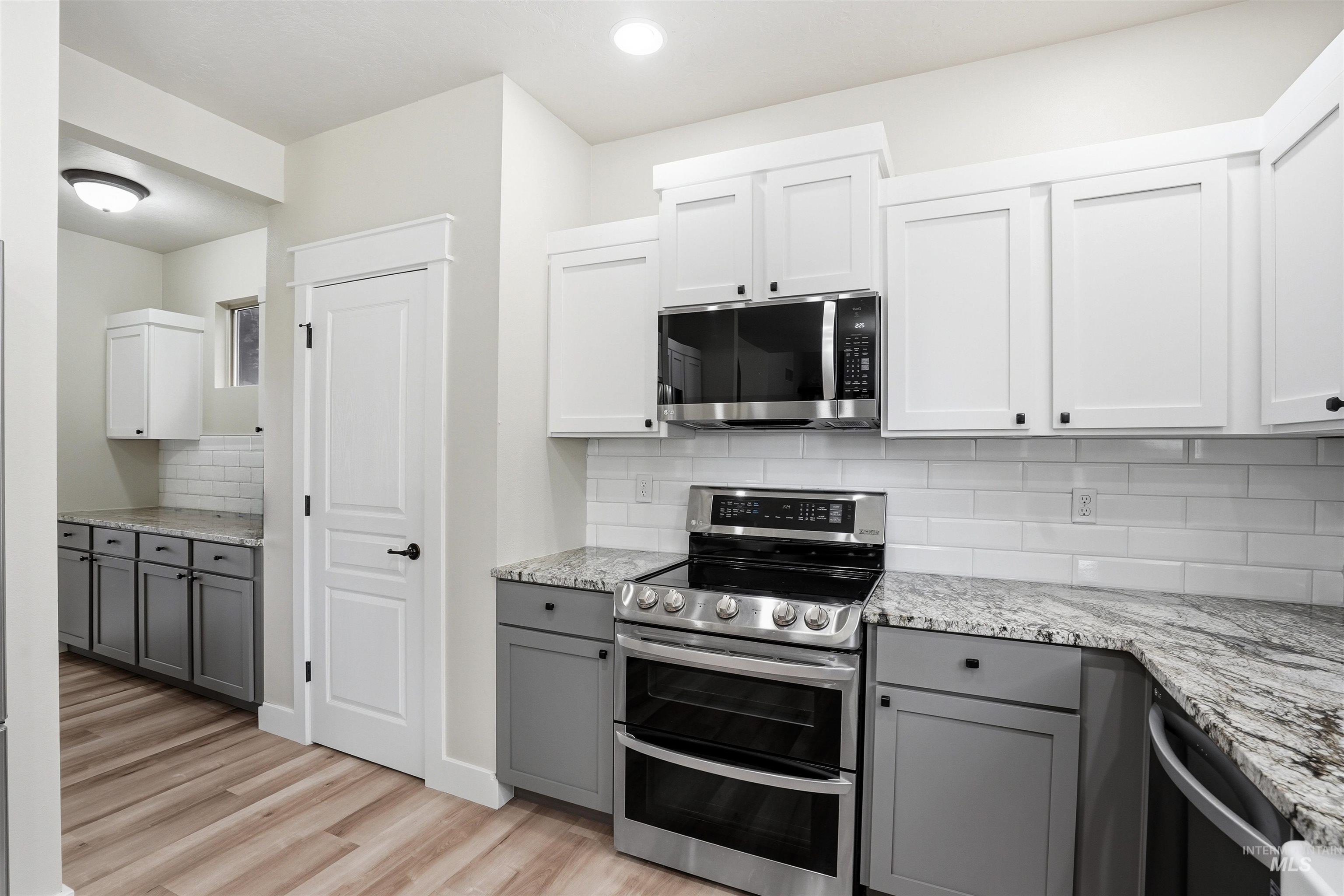 4457 S Silverpine Ave, Boise, Idaho 83709, 4 Bedrooms, 2.5 Bathrooms, Residential For Sale, Price $600,000, 98990043