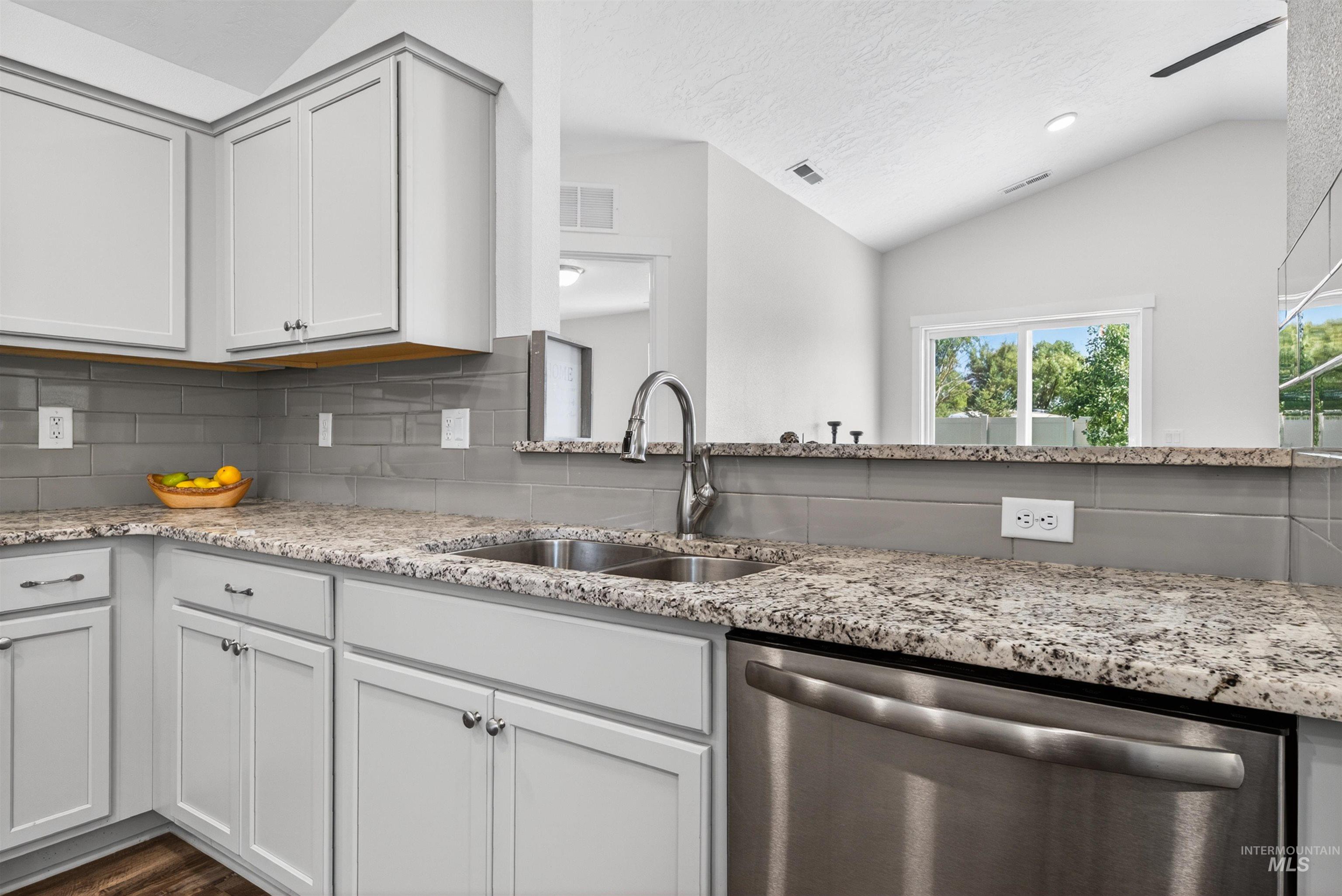 12627 Dimarie Ct, Caldwell, Idaho 83607, 3 Bedrooms, 2 Bathrooms, Residential For Sale, Price $365,000, 98990045