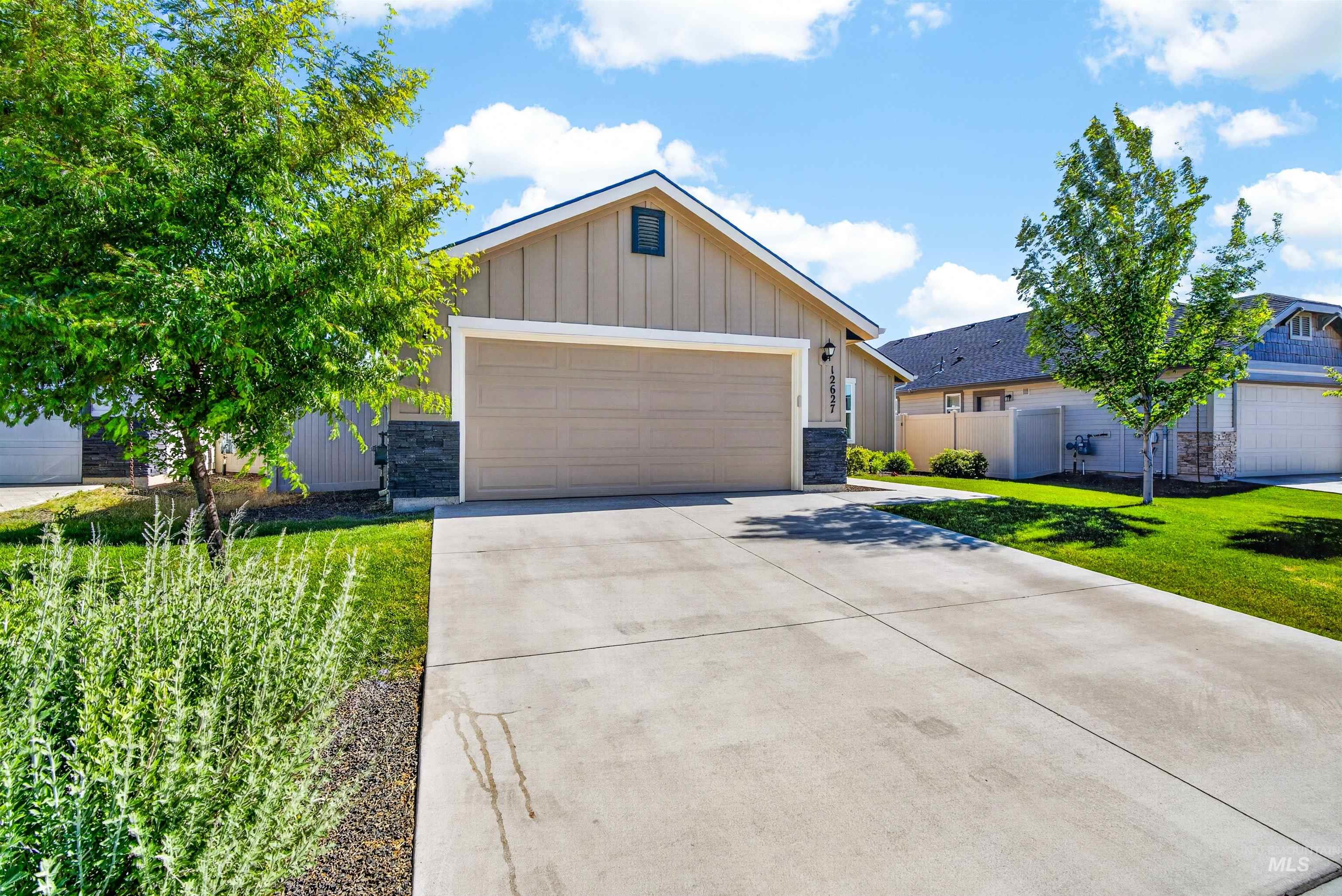 12627 Dimarie Ct, Caldwell, Idaho 83607, 3 Bedrooms, 2 Bathrooms, Residential For Sale, Price $365,000, 98990045