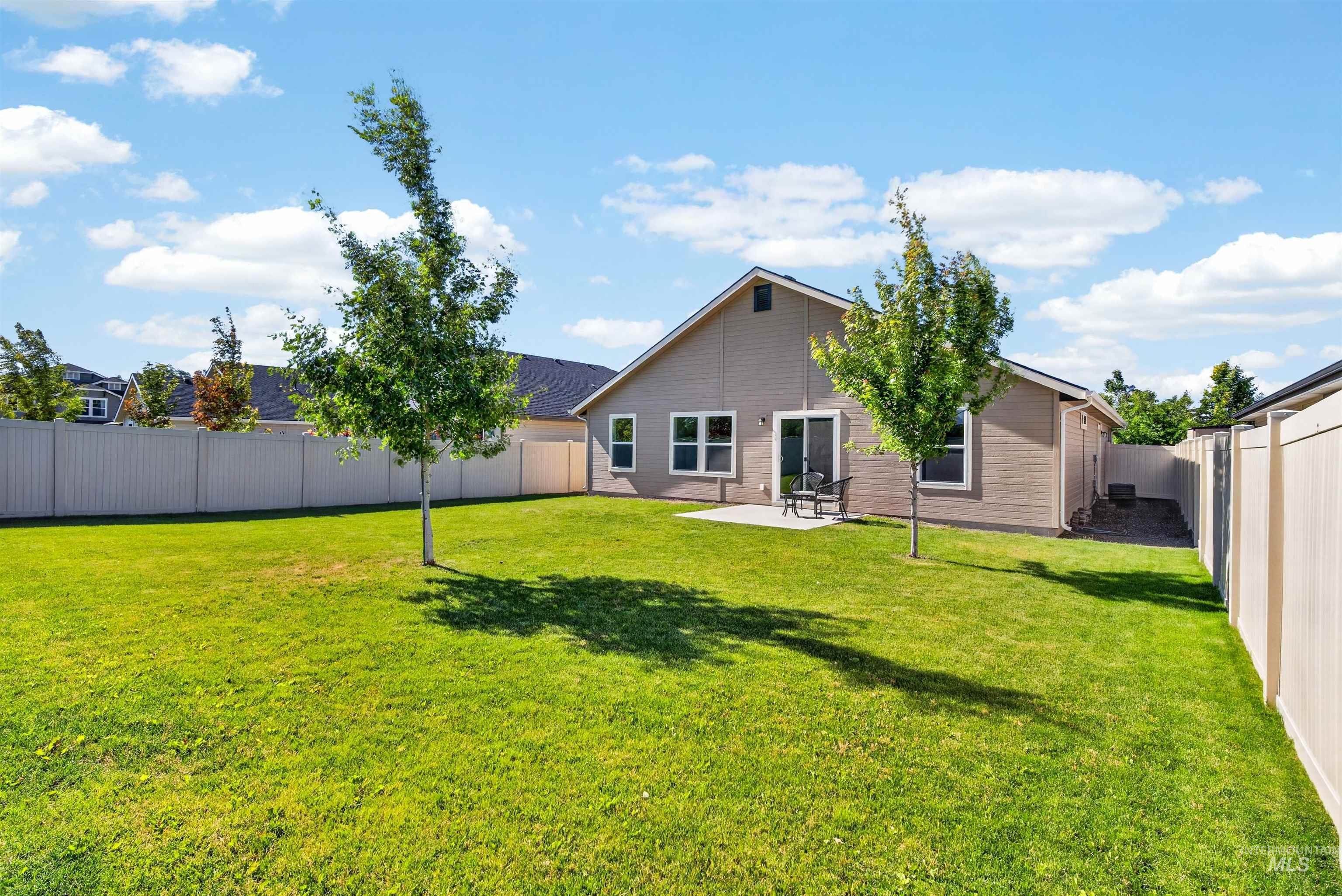 12627 Dimarie Ct, Caldwell, Idaho 83607, 3 Bedrooms, 2 Bathrooms, Residential For Sale, Price $365,000, 98990045