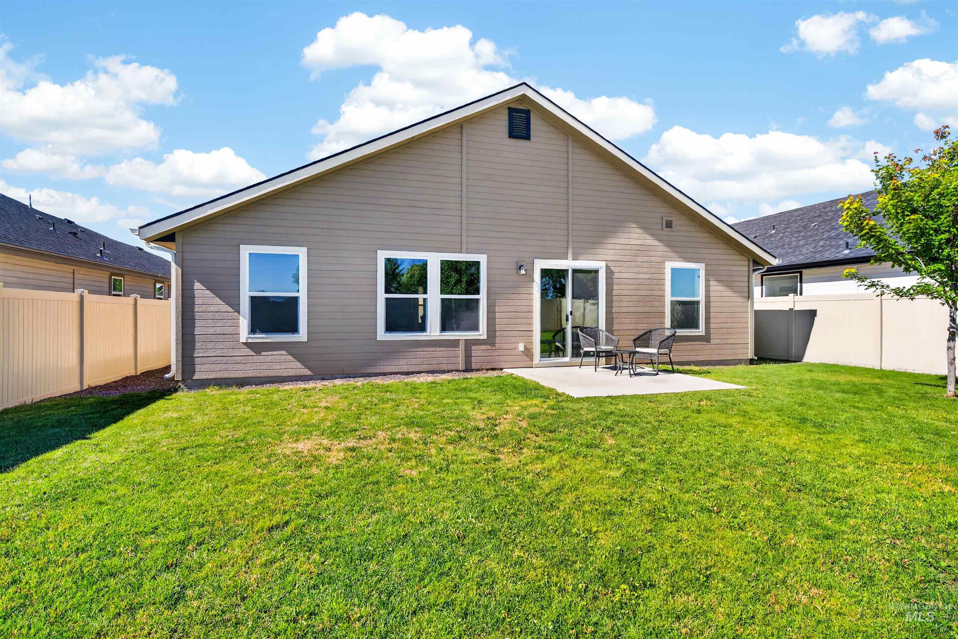 12627 Dimarie Ct, Caldwell, Idaho 83607, 3 Bedrooms, 2 Bathrooms, Residential For Sale, Price $365,000, 98990045