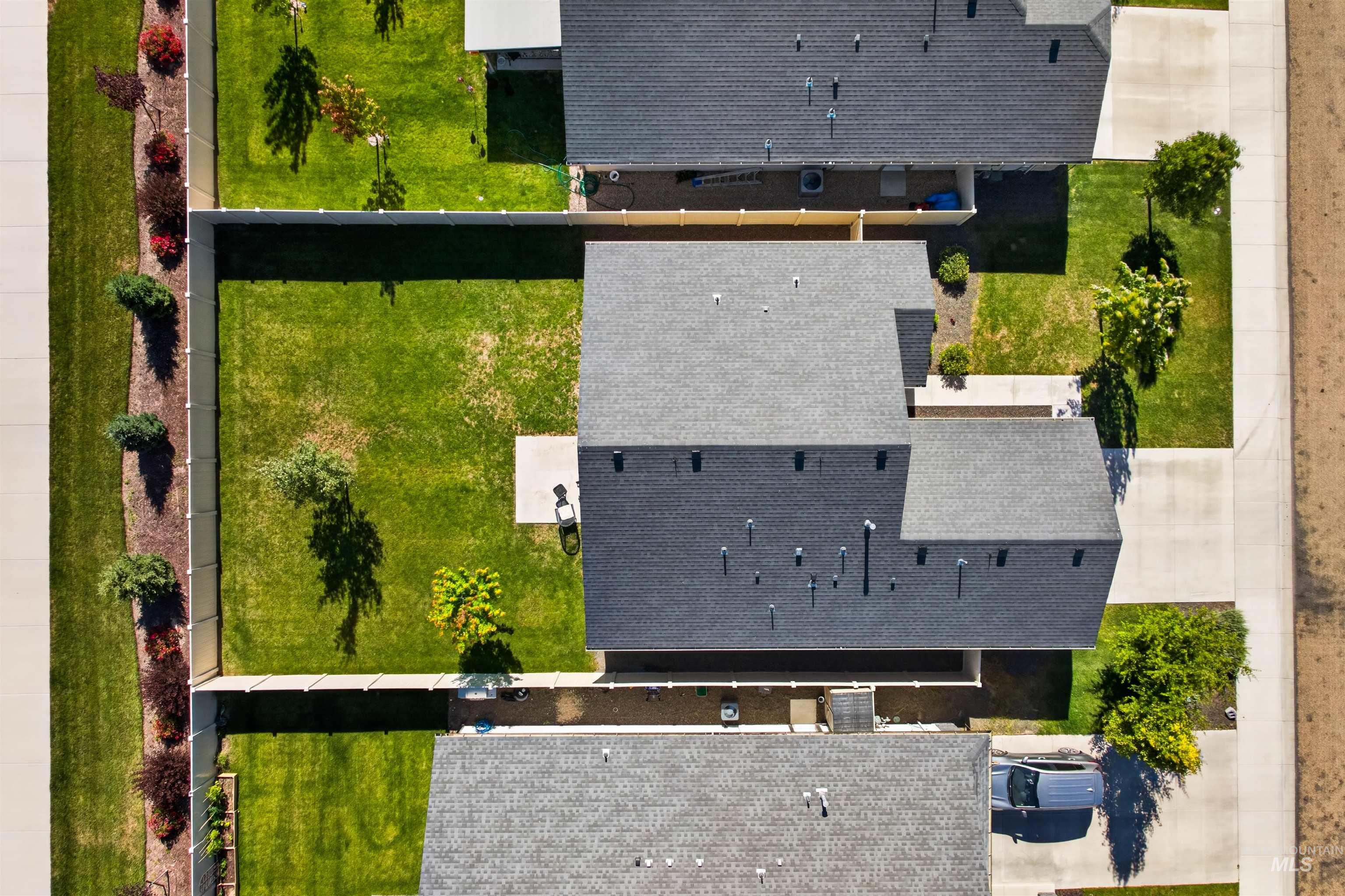 12627 Dimarie Ct, Caldwell, Idaho 83607, 3 Bedrooms, 2 Bathrooms, Residential For Sale, Price $365,000, 98990045