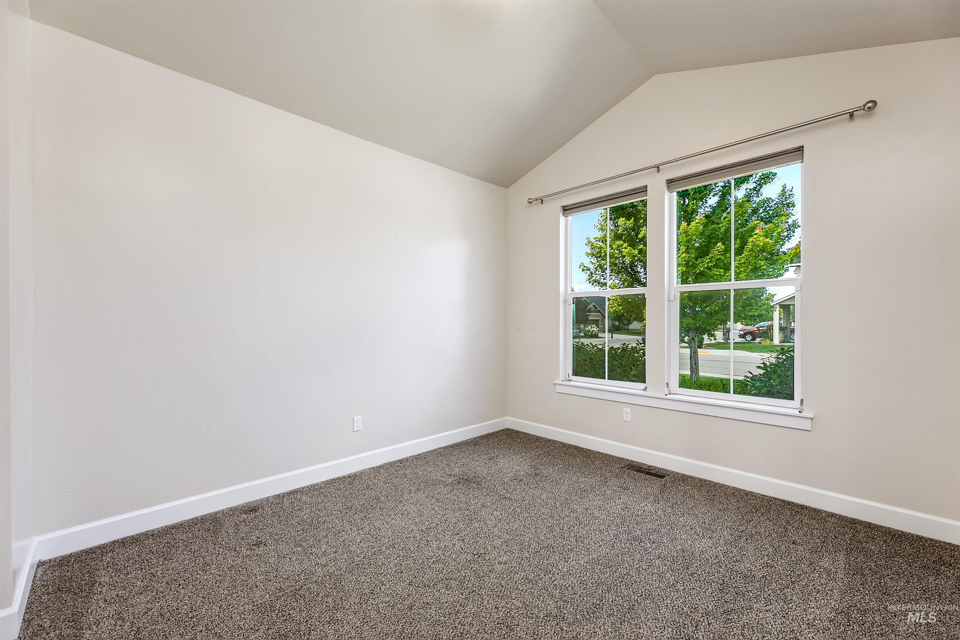 4896 N Starry Night Ave., Meridian, Idaho 83646, 4 Bedrooms, 2 Bathrooms, Residential For Sale, Price $569,900, 98990046