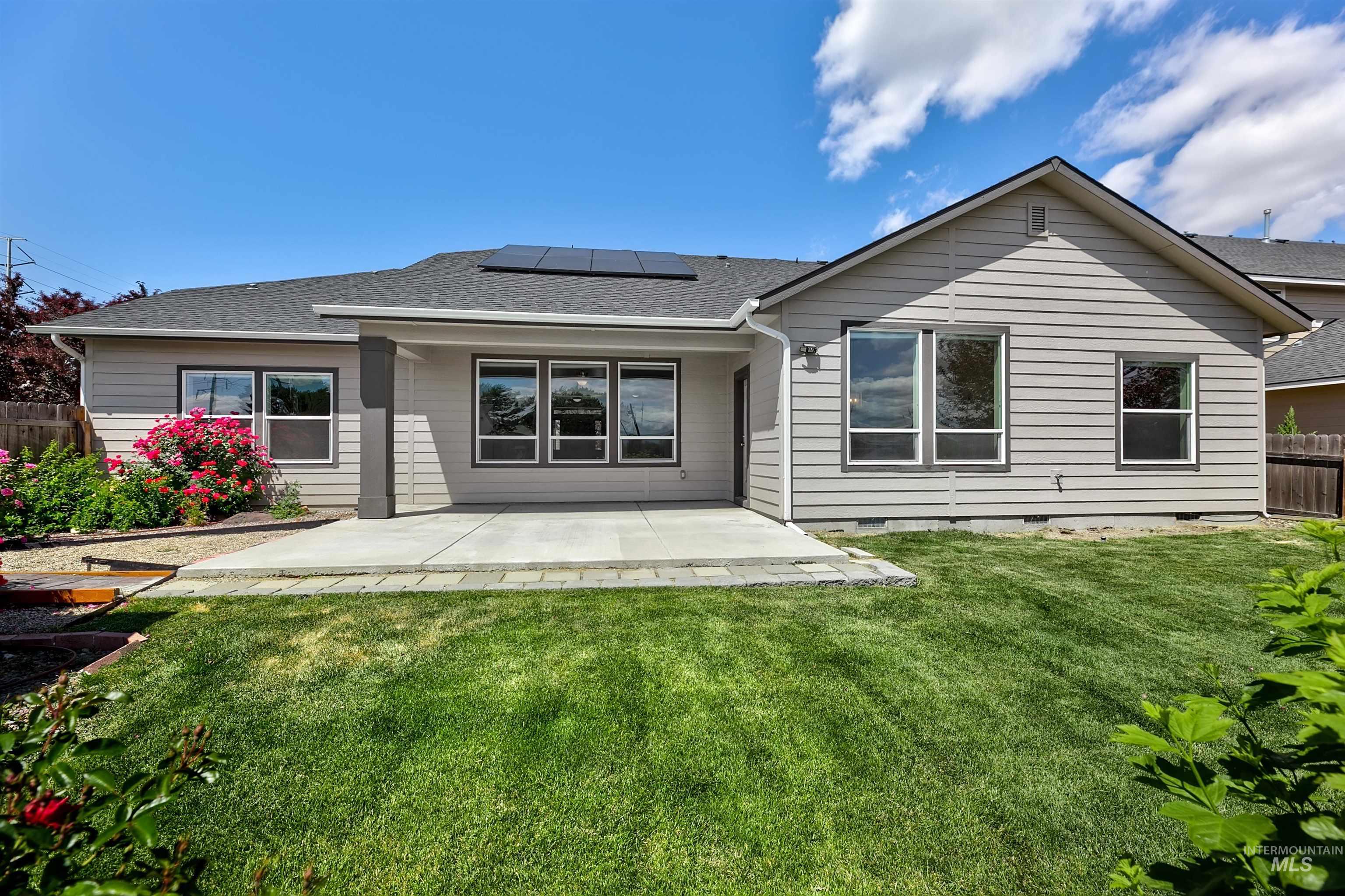 4896 N Starry Night Ave., Meridian, Idaho 83646, 4 Bedrooms, 2 Bathrooms, Residential For Sale, Price $569,900, 98990046