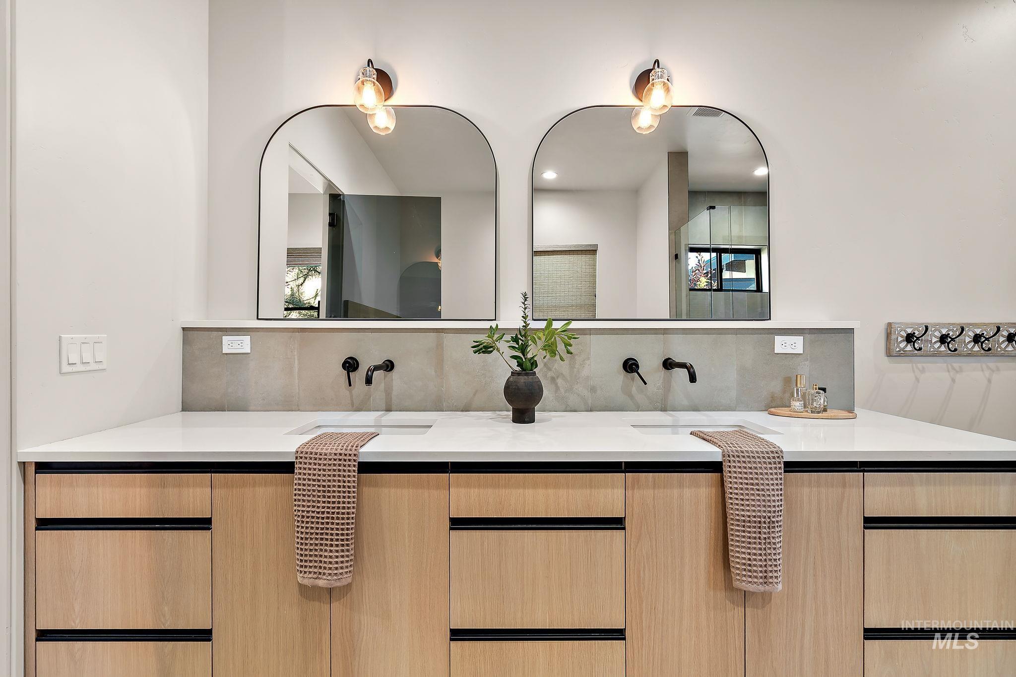 1733 N Mockbee, Boise, Idaho 83702, 3 Bedrooms, 3.5 Bathrooms, Residential For Sale, Price $2,245,000, 98990049