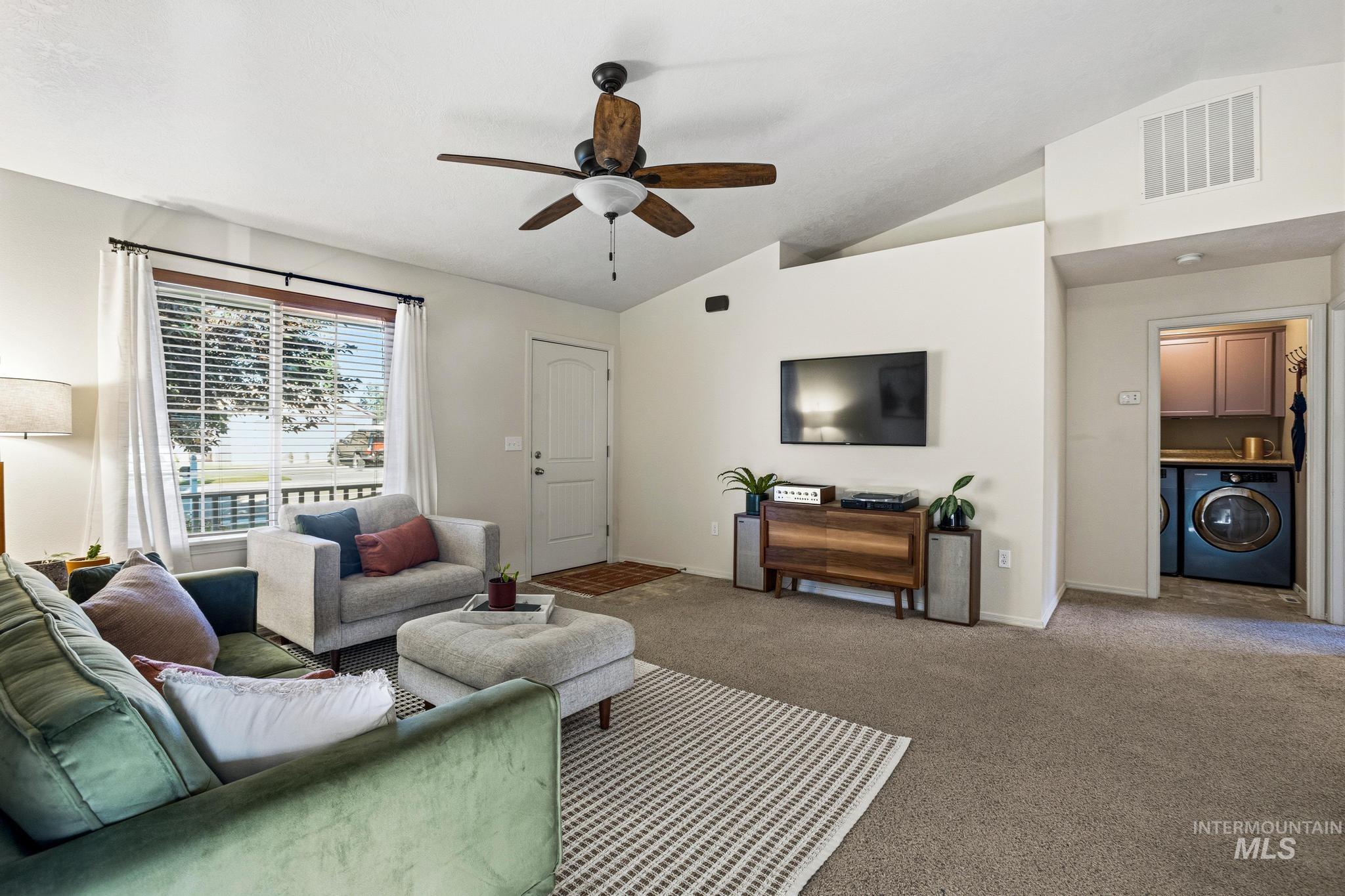 1457 S Woodmaste, Kuna, Idaho 83634, 3 Bedrooms, 2 Bathrooms, Residential For Sale, Price $395,000, 98990050