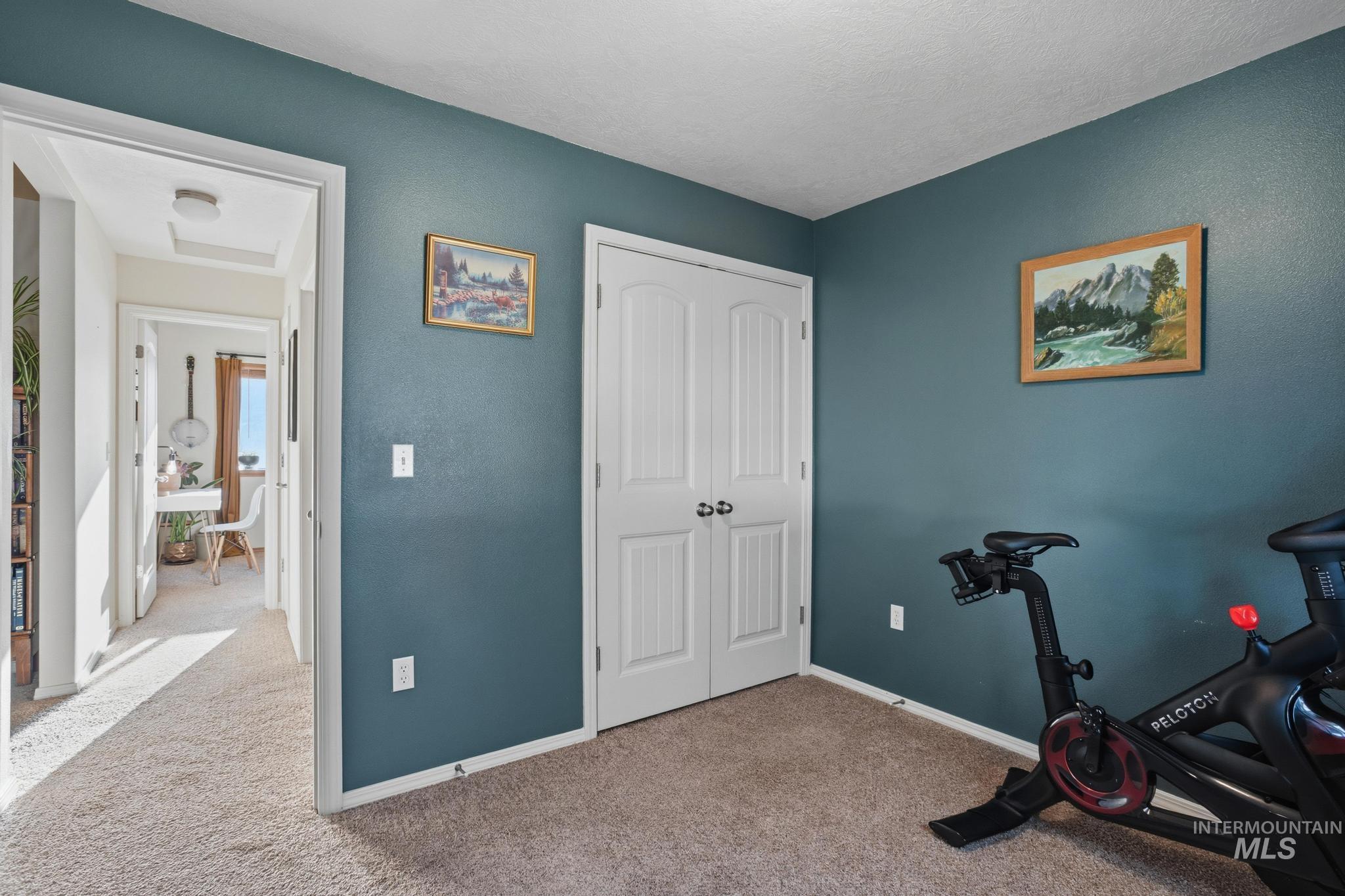 1457 S Woodmaste, Kuna, Idaho 83634, 3 Bedrooms, 2 Bathrooms, Residential For Sale, Price $395,000, 98990050
