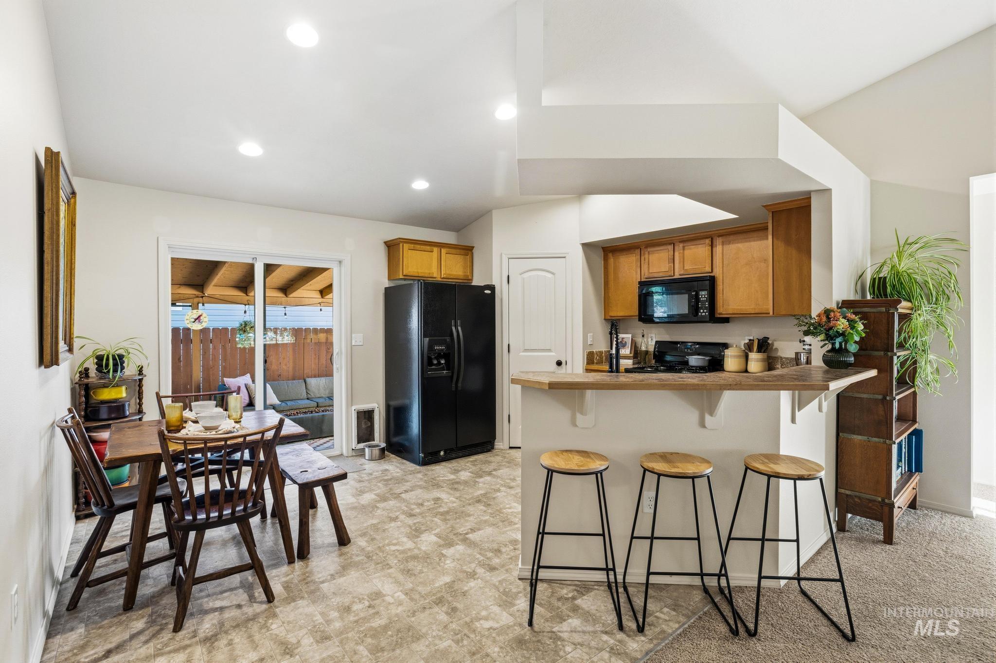 1457 S Woodmaste, Kuna, Idaho 83634, 3 Bedrooms, 2 Bathrooms, Residential For Sale, Price $395,000, 98990050