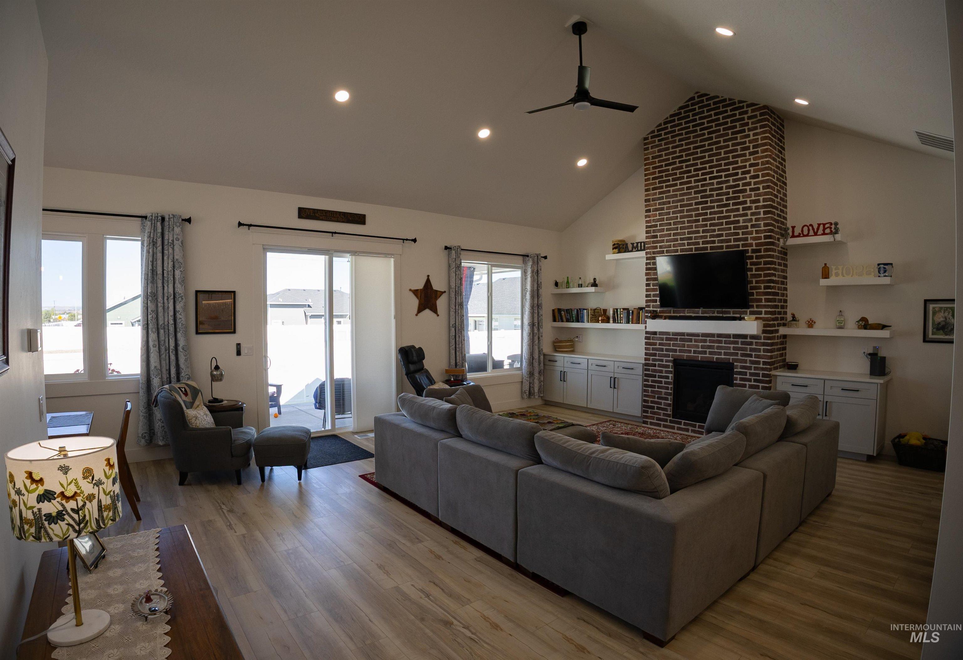 705 Sandy Point Street, Payette, Idaho 83661, 3 Bedrooms, 2.5 Bathrooms, Residential For Sale, Price $499,990, 98990054