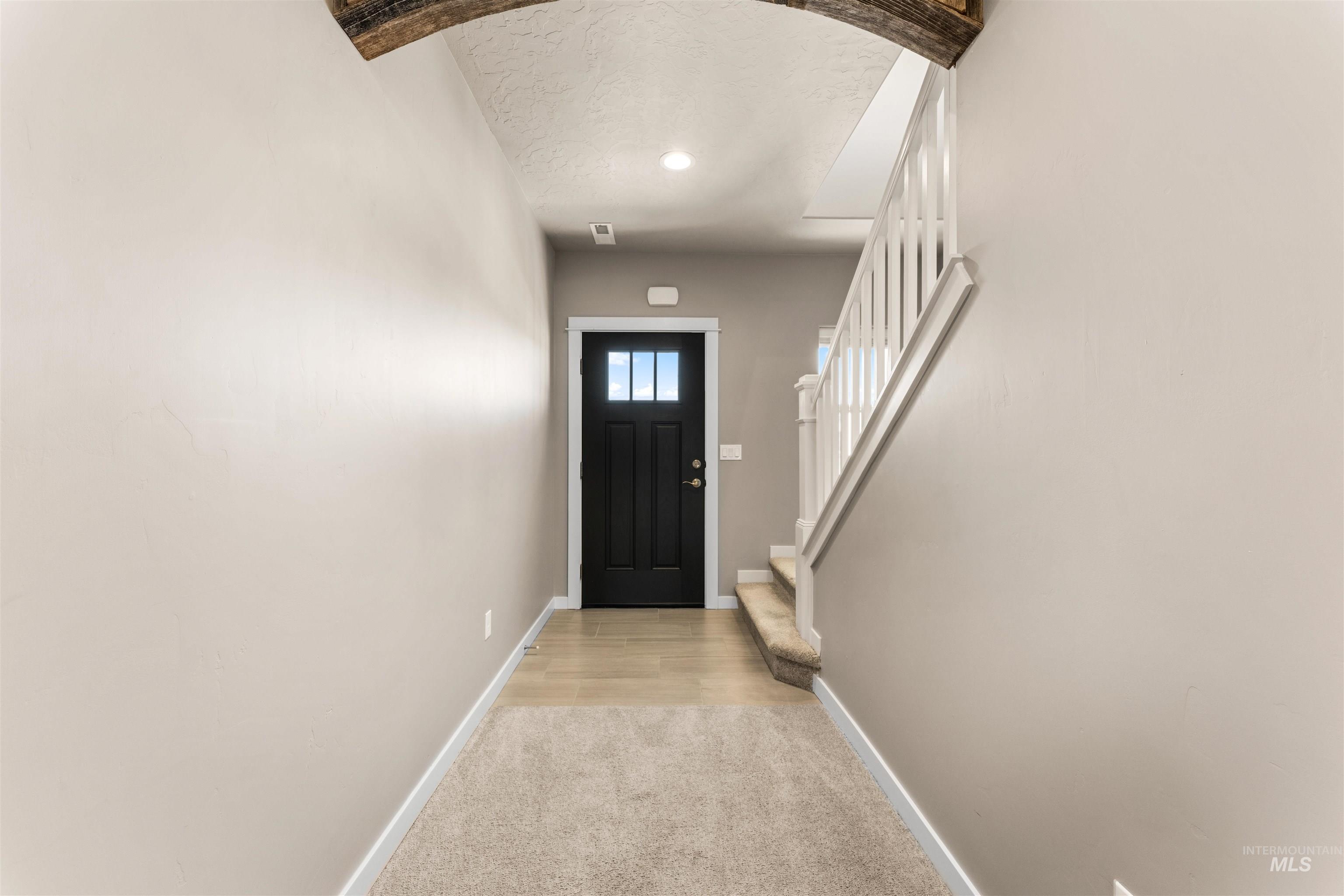10326 W Trident Ridge Dr, Star, Idaho 83669, 3 Bedrooms, 2.5 Bathrooms, Residential For Sale, Price $589,000,MLS 98990057