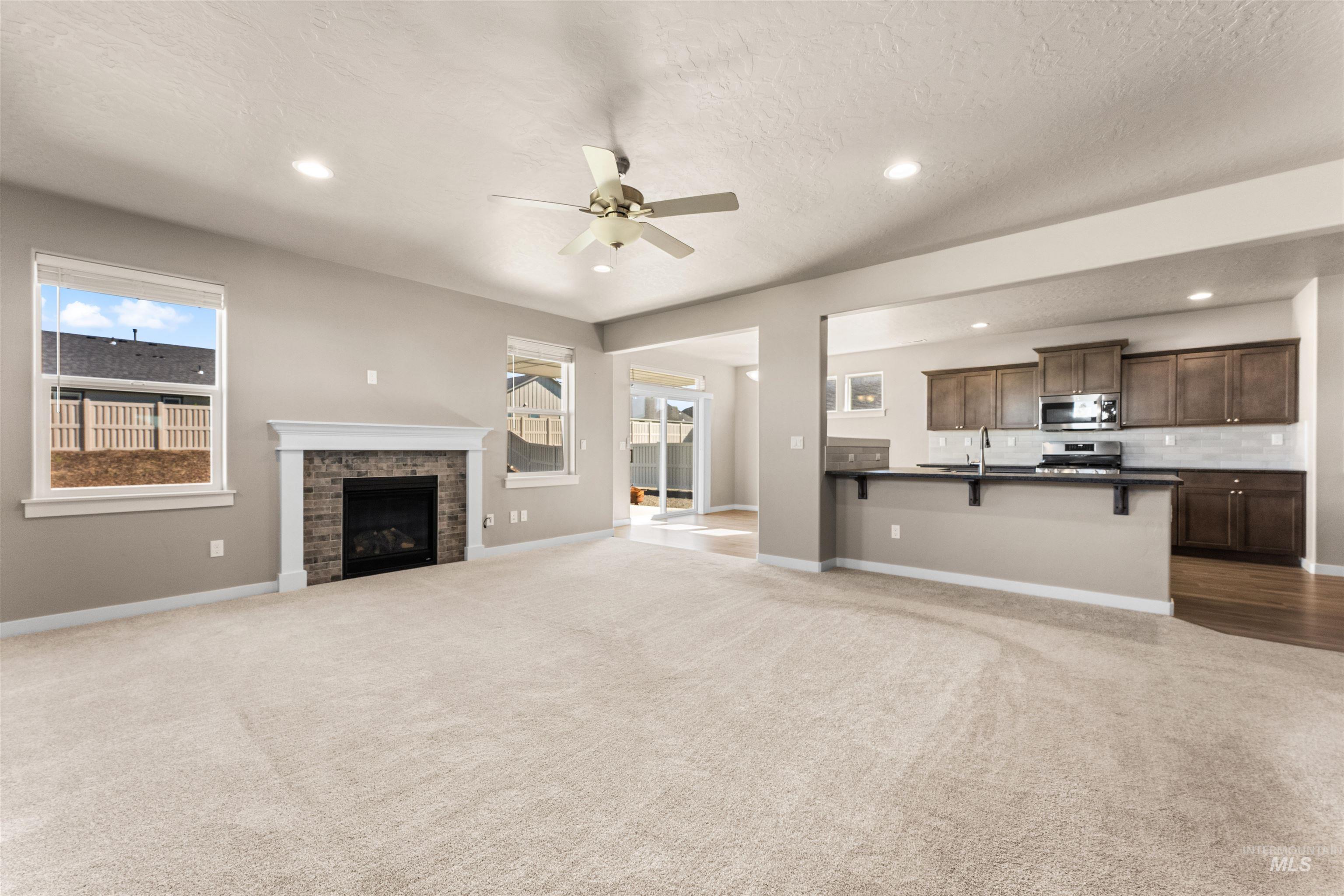 10326 W Trident Ridge Dr, Star, Idaho 83669, 3 Bedrooms, 2.5 Bathrooms, Residential For Sale, Price $589,000,MLS 98990057