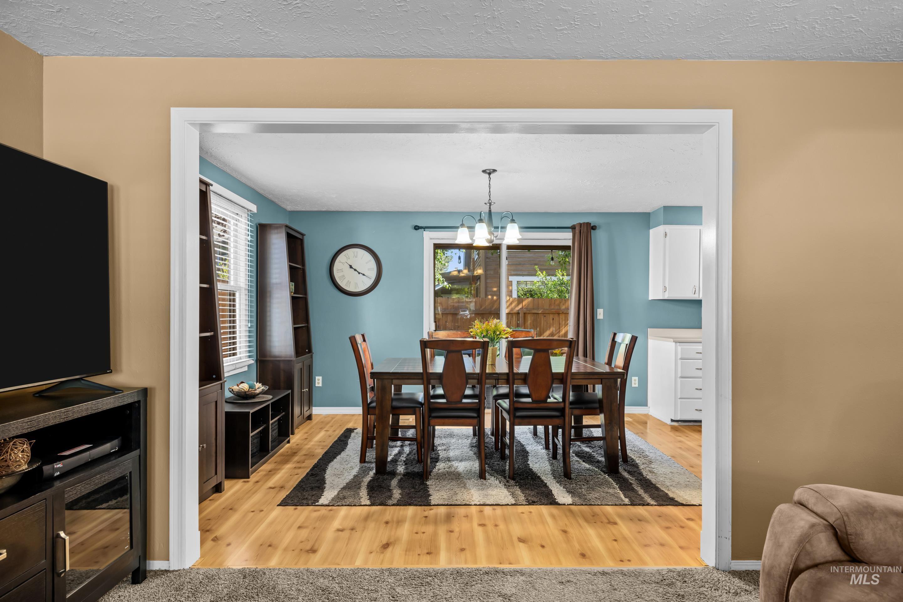 3374 Chickory Way, Boise, Idaho 83706, 4 Bedrooms, 3 Bathrooms, Residential For Sale, Price $675,000,MLS 98990059