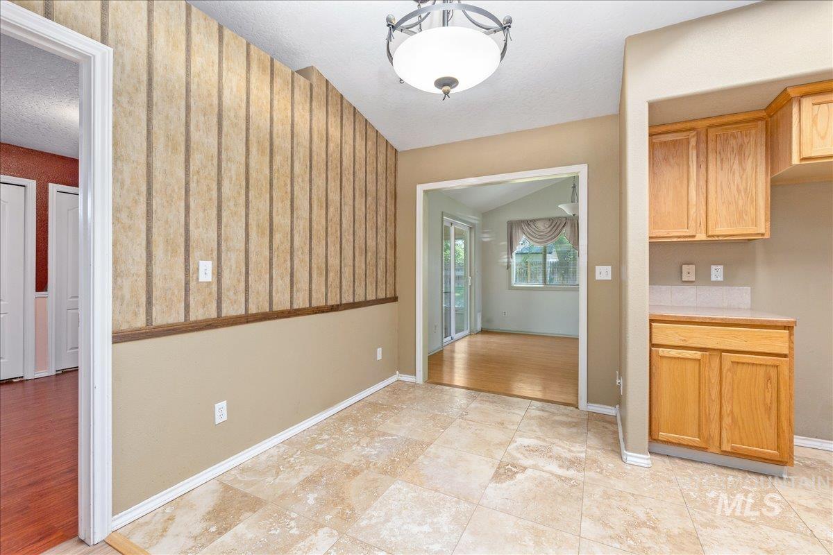 211 Silver Sage Way, Homedale, Idaho 83628, 3 Bedrooms, 2 Bathrooms, Residential For Sale, Price $334,900, 98990060