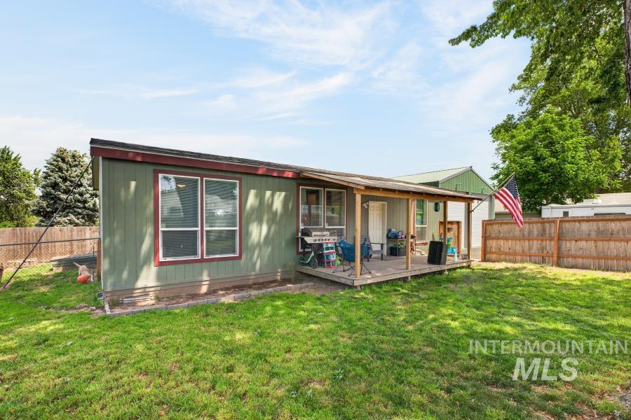 3119 7th St, Lewiston, Idaho 83501, 3 Bedrooms, 2 Bathrooms, Residential For Sale, Price $365,000, 98990065