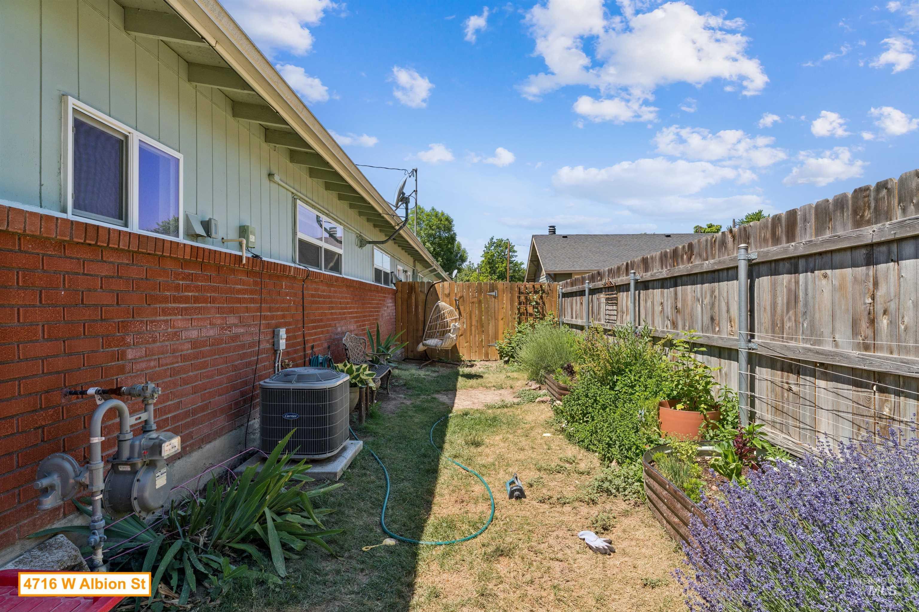 4716 W Albion St, Boise, Idaho 83705-1204, 2 Bedrooms, 1 Bathroom, Residential Income For Sale, Price $870,000, 98990067