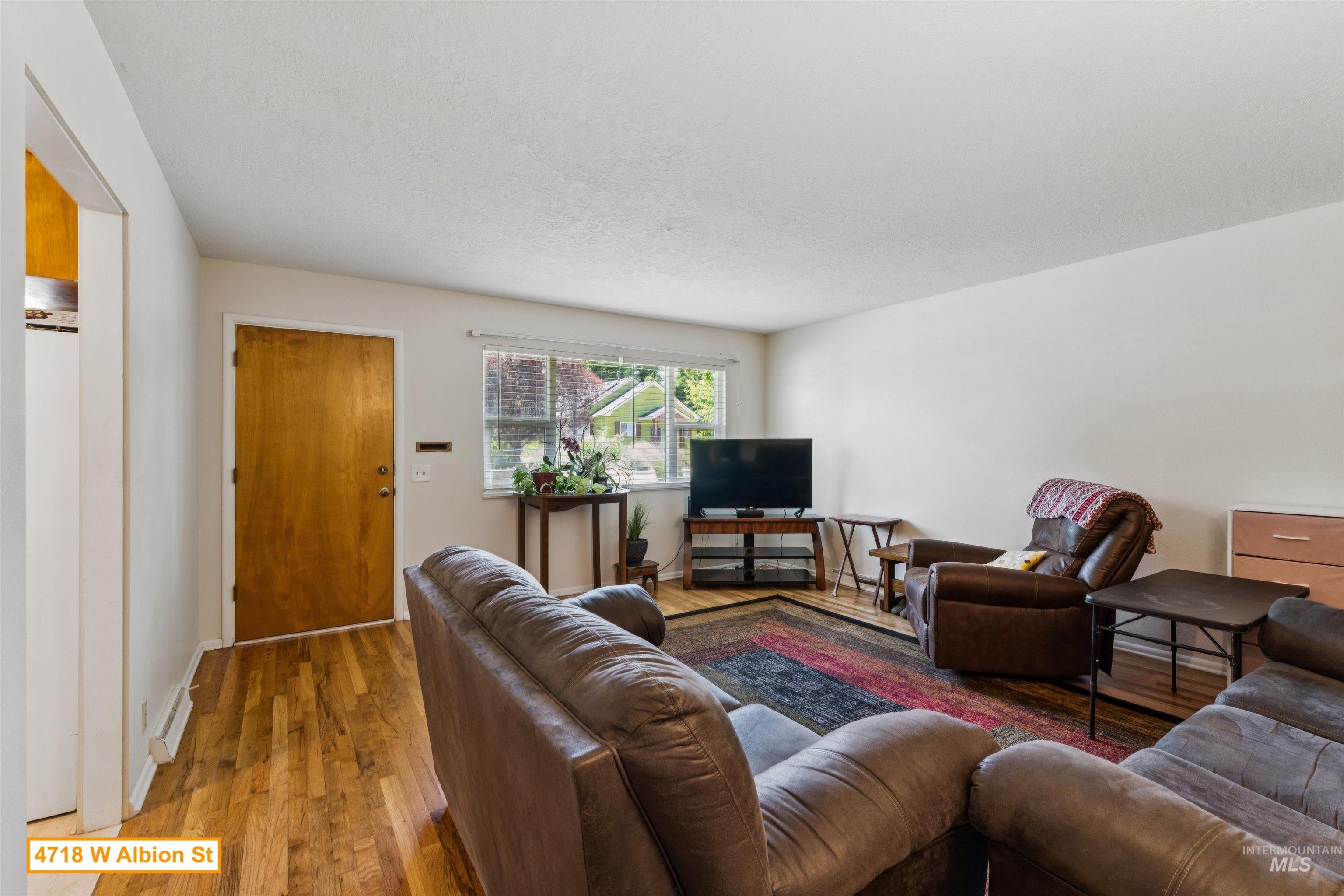 4716 W Albion St, Boise, Idaho 83705-1204, 2 Bedrooms, 1 Bathroom, Residential Income For Sale, Price $870,000, 98990067