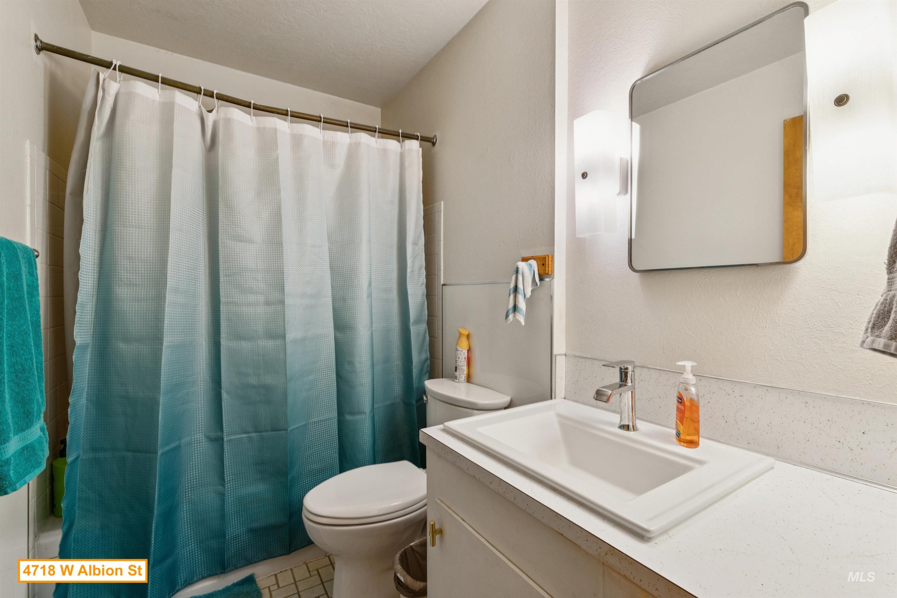4716 W Albion St, Boise, Idaho 83705-1204, 2 Bedrooms, 1 Bathroom, Residential Income For Sale, Price $870,000, 98990067