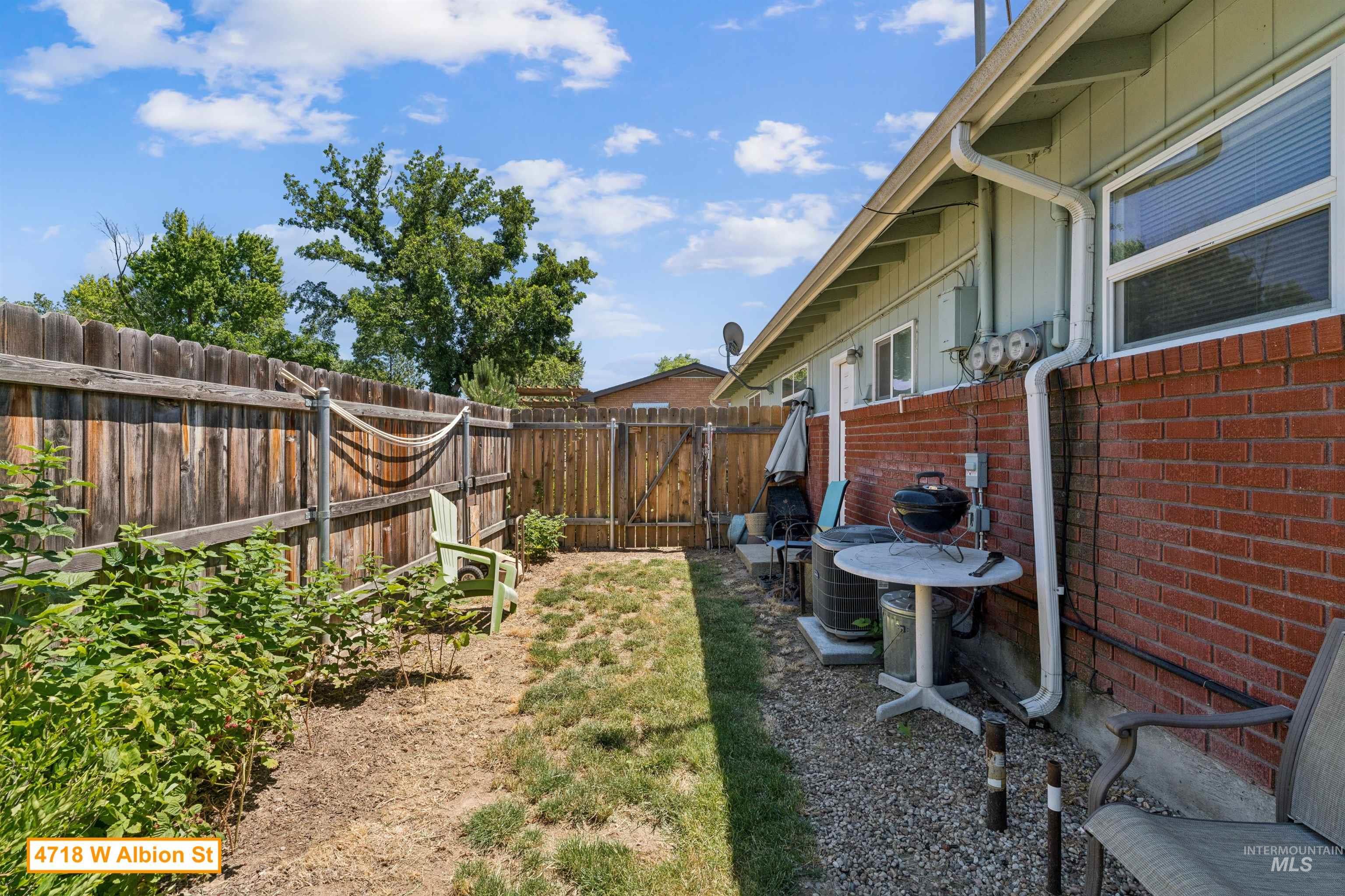4716 W Albion St, Boise, Idaho 83705-1204, 2 Bedrooms, 1 Bathroom, Residential Income For Sale, Price $870,000, 98990067