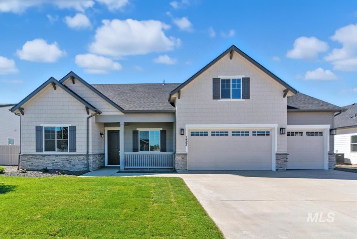 8974 W Teratai St., Star, Idaho 83669, 4 Bedrooms, 3.5 Bathrooms, Residential For Sale, Price $819,990,MLS 98990068