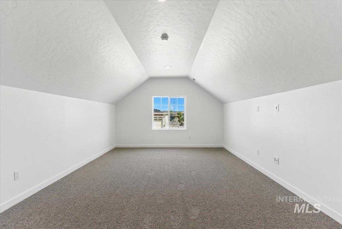 8974 W Teratai St., Star, Idaho 83669, 4 Bedrooms, 3.5 Bathrooms, Residential For Sale, Price $819,990,MLS 98990068
