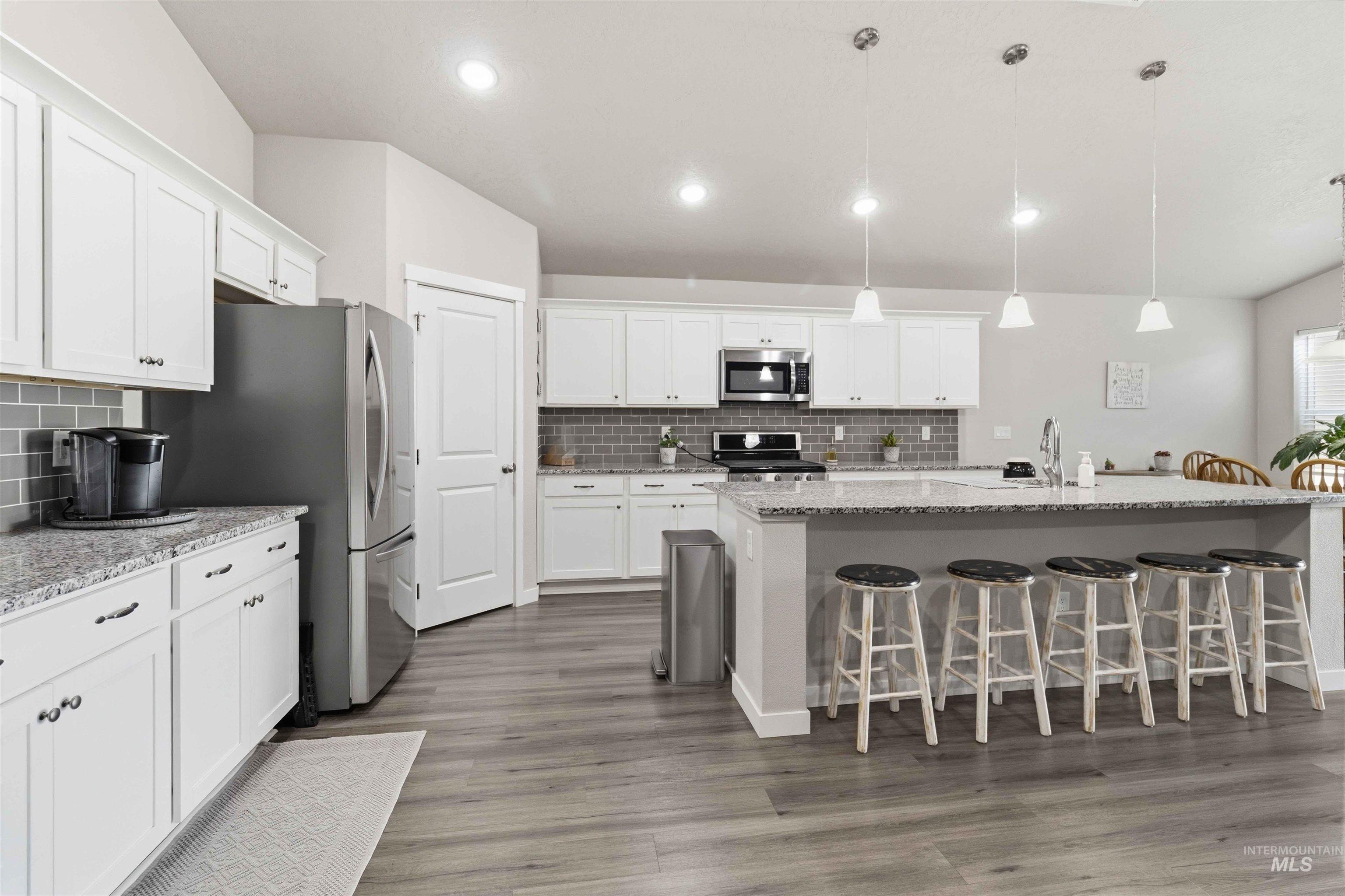 15789 N Limestone Way, Nampa, Idaho 83651, 3 Bedrooms, 2 Bathrooms, Residential For Sale, Price $445,000, 98990071