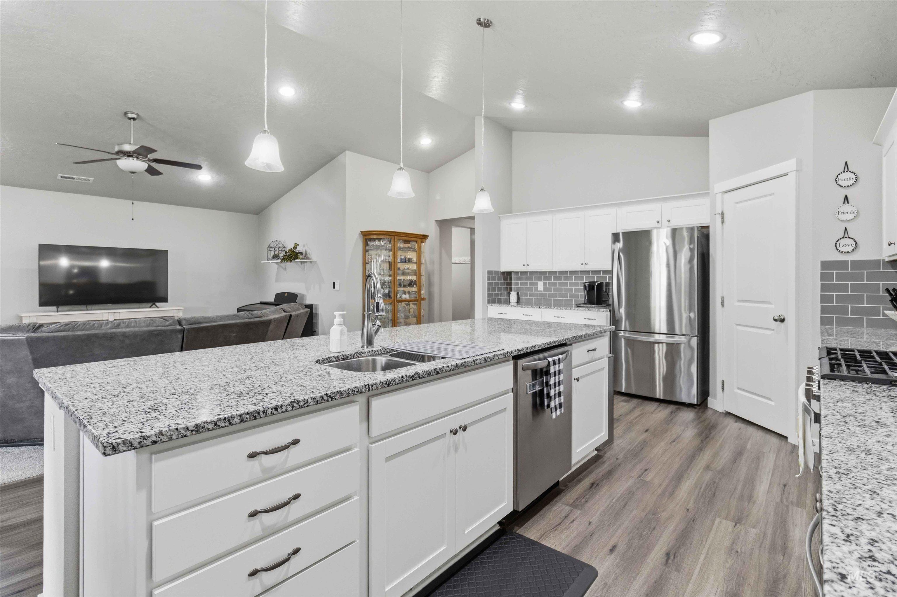 15789 N Limestone Way, Nampa, Idaho 83651, 3 Bedrooms, 2 Bathrooms, Residential For Sale, Price $445,000, 98990071