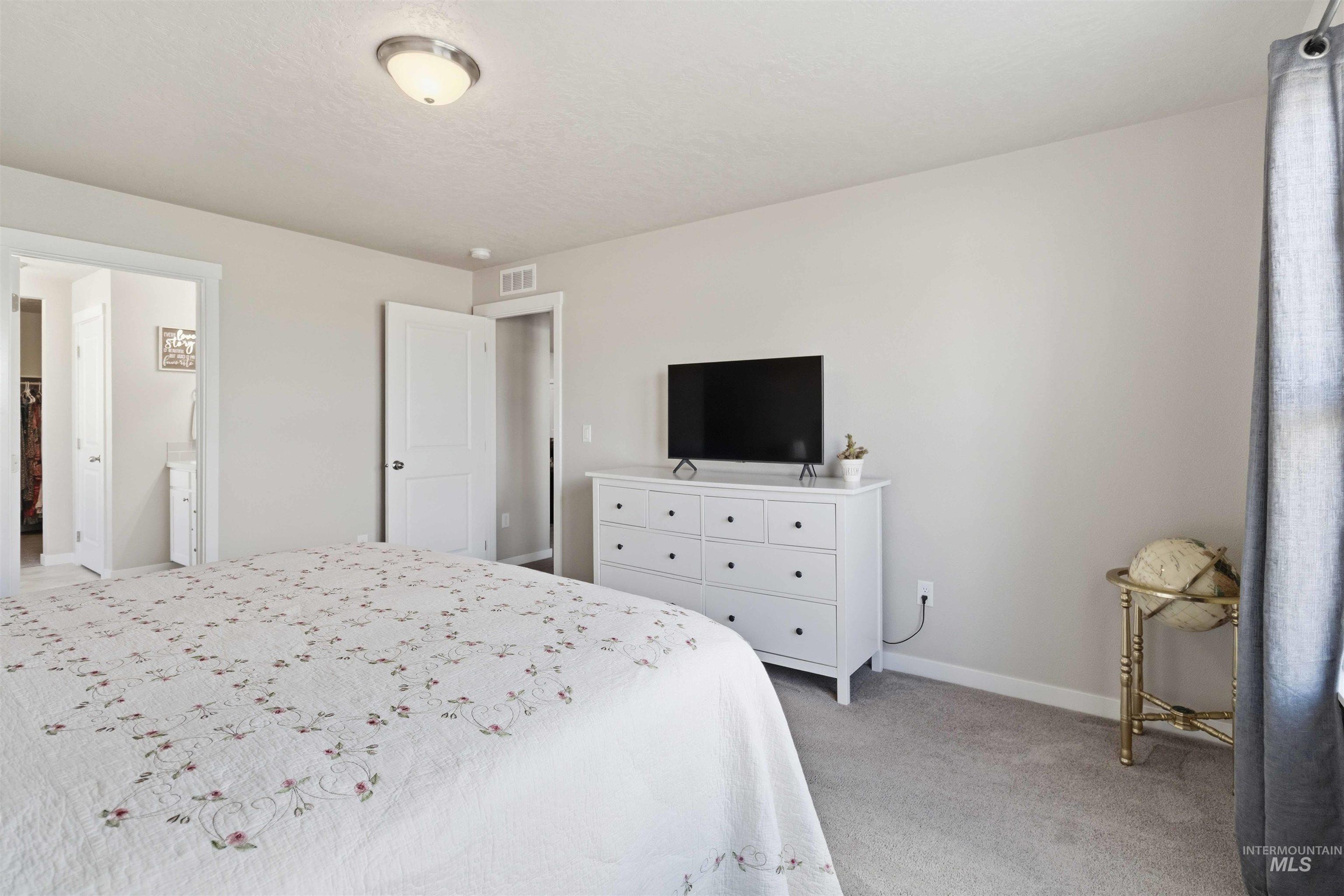 15789 N Limestone Way, Nampa, Idaho 83651, 3 Bedrooms, 2 Bathrooms, Residential For Sale, Price $445,000, 98990071