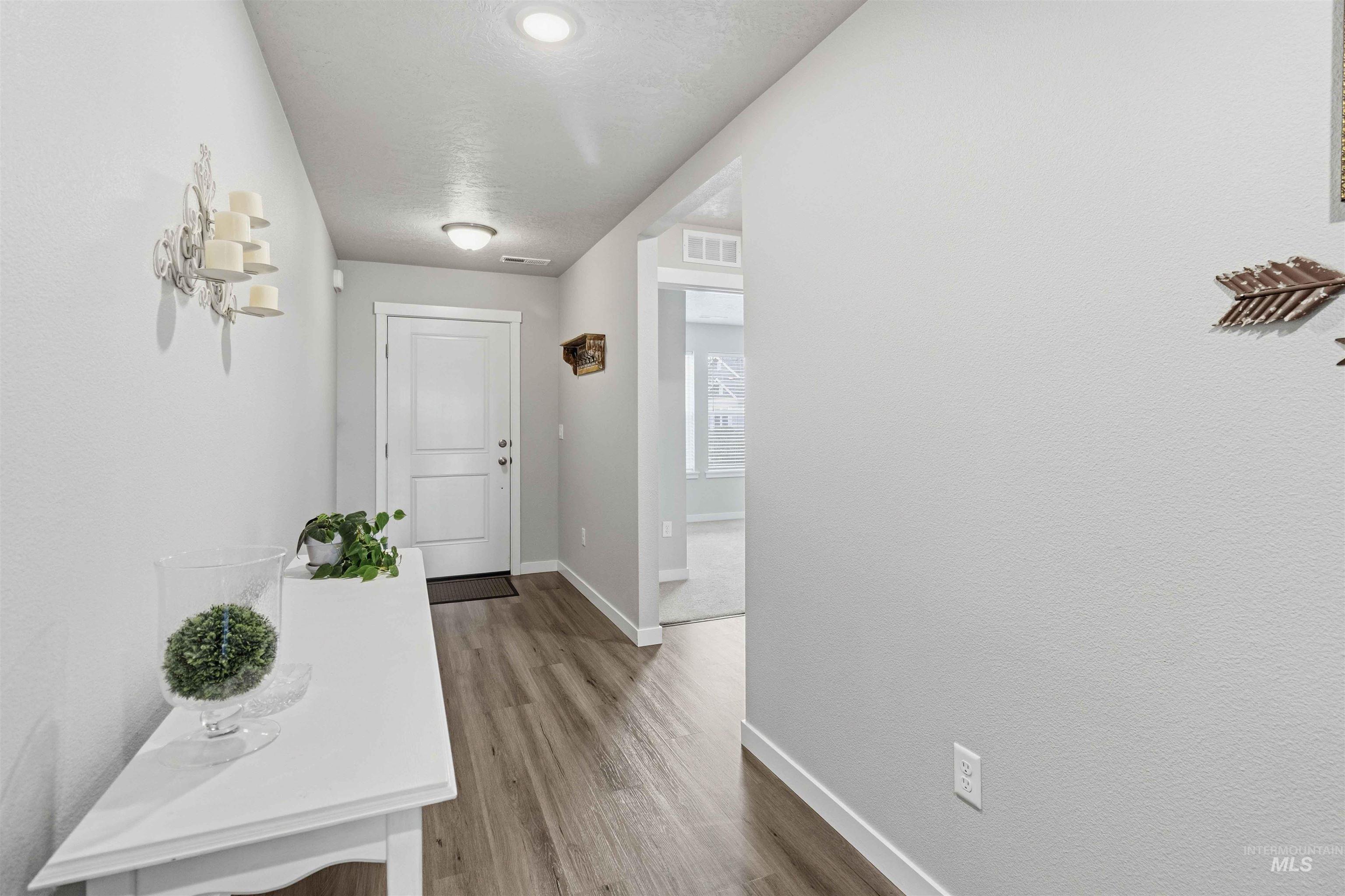 15789 N Limestone Way, Nampa, Idaho 83651, 3 Bedrooms, 2 Bathrooms, Residential For Sale, Price $445,000, 98990071