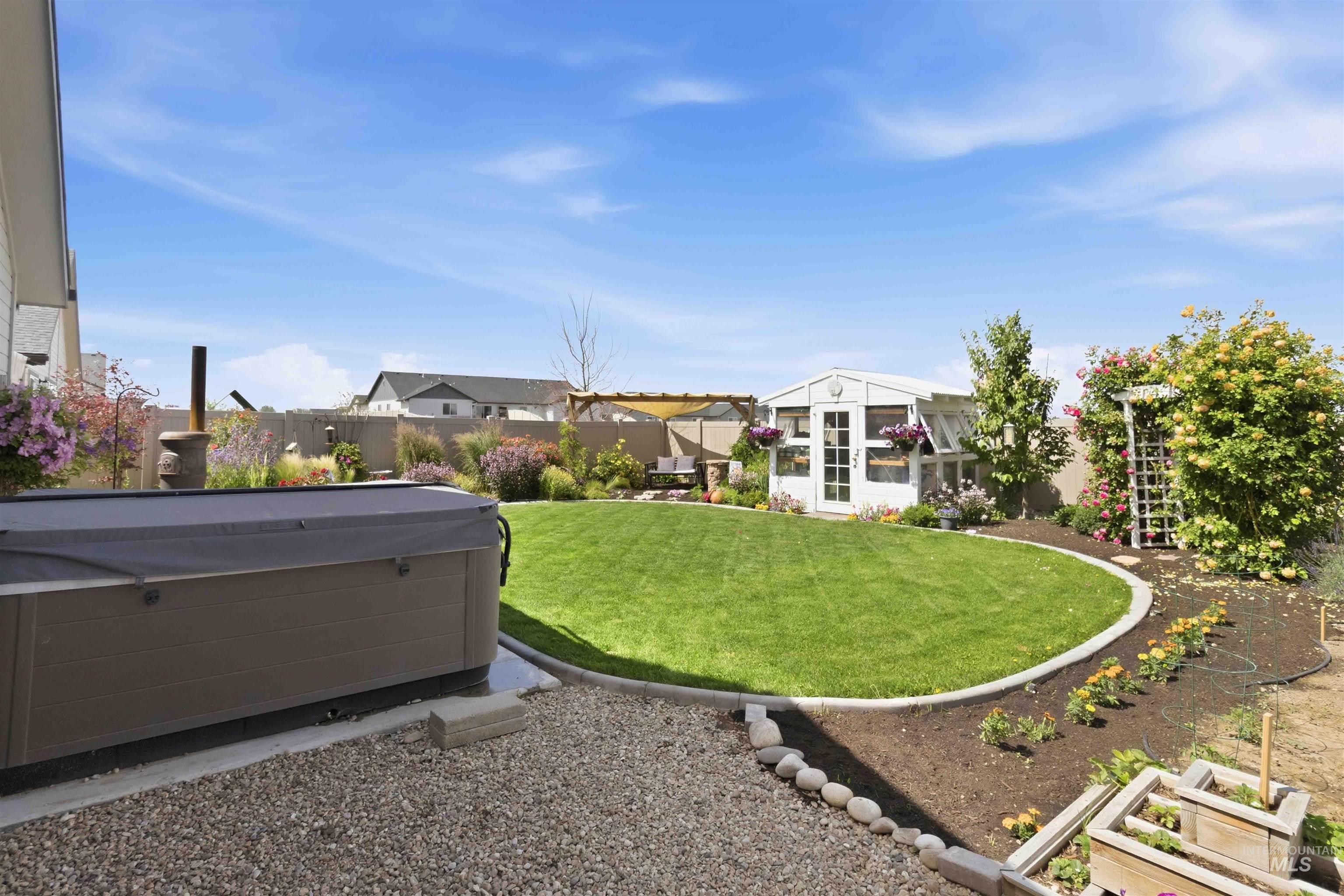 15789 N Limestone Way, Nampa, Idaho 83651, 3 Bedrooms, 2 Bathrooms, Residential For Sale, Price $445,000, 98990071