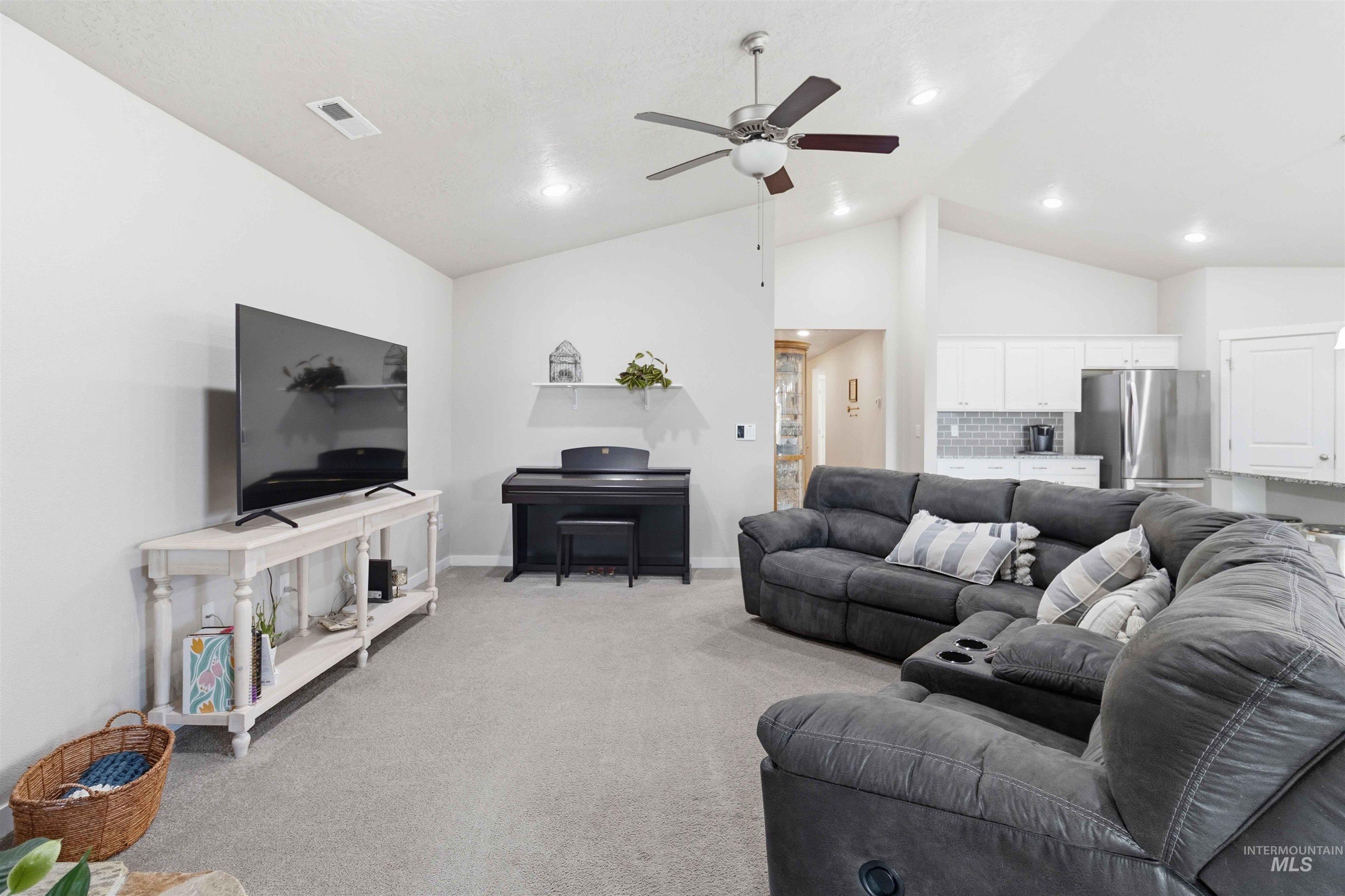 15789 N Limestone Way, Nampa, Idaho 83651, 3 Bedrooms, 2 Bathrooms, Residential For Sale, Price $445,000, 98990071
