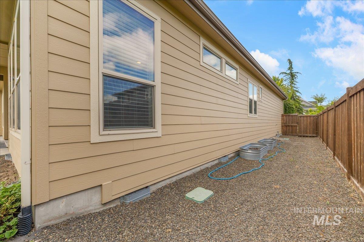 3904 W Farm View Dr, Boise, Idaho 83714, 3 Bedrooms, 3.5 Bathrooms, Residential For Sale, Price $1,075,000,MLS 98990076