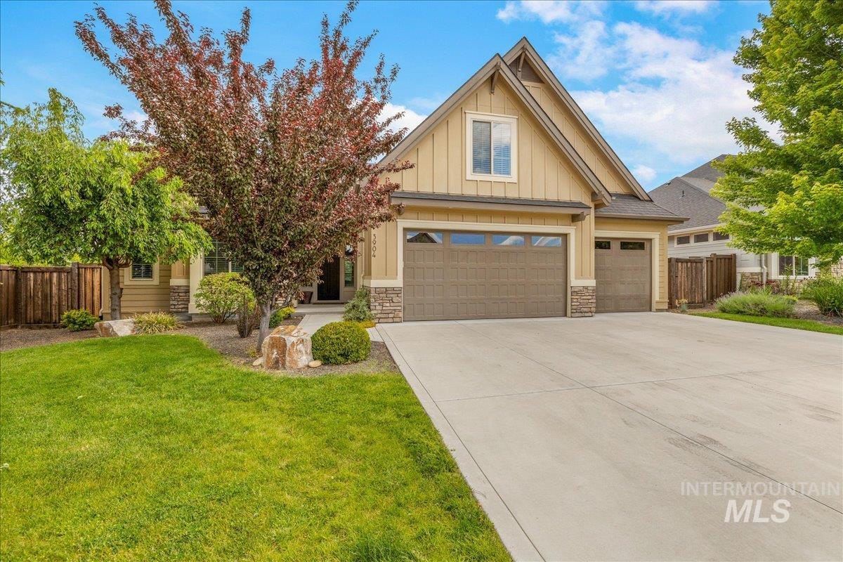 3904 W Farm View Dr, Boise, Idaho 83714, 3 Bedrooms, 3.5 Bathrooms, Residential For Sale, Price $1,075,000,MLS 98990076