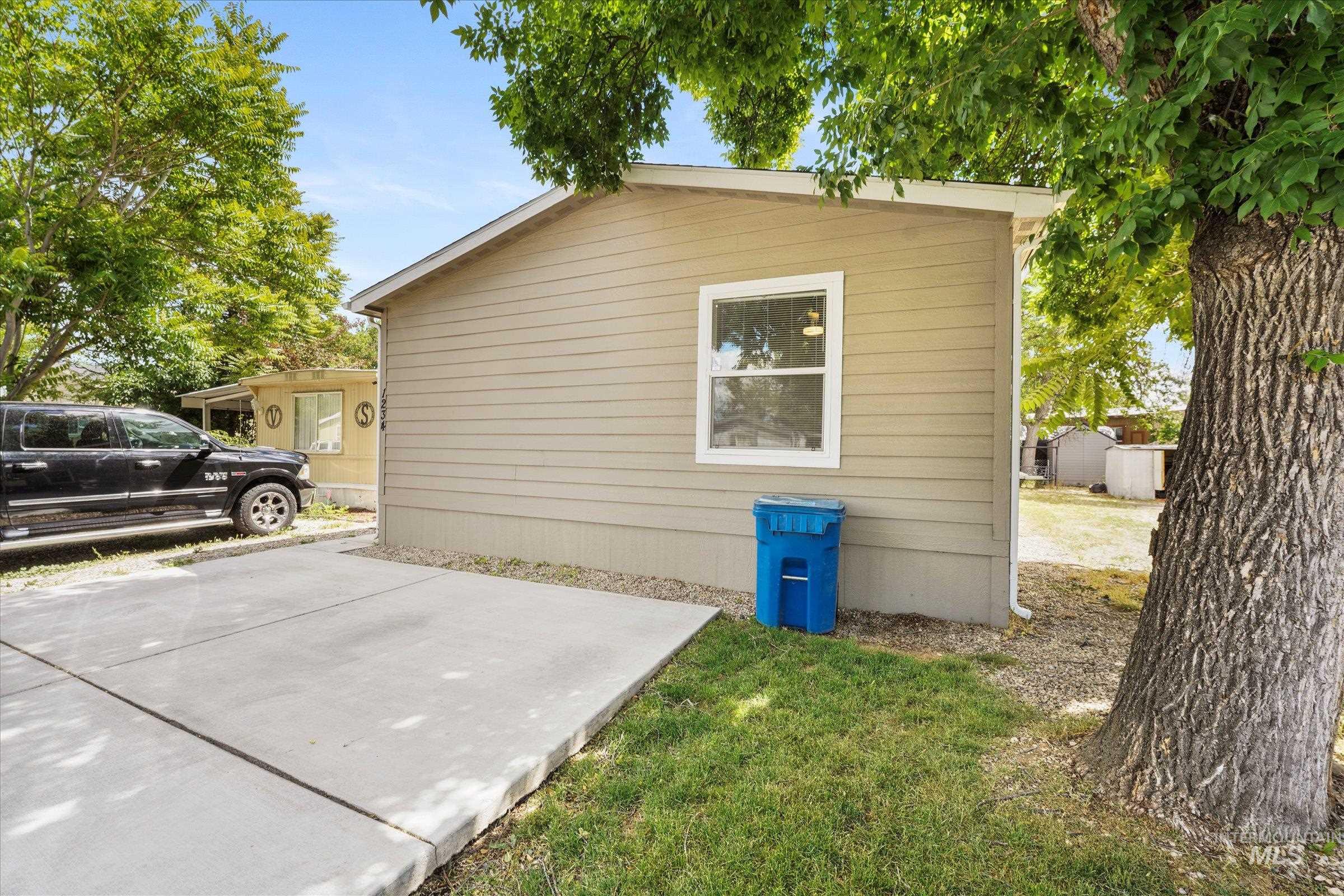 1234 Arrow Lane, Boise, Idaho 83704, 3 Bedrooms, 2 Bathrooms, Residential For Sale, Price $149,900, 98990078