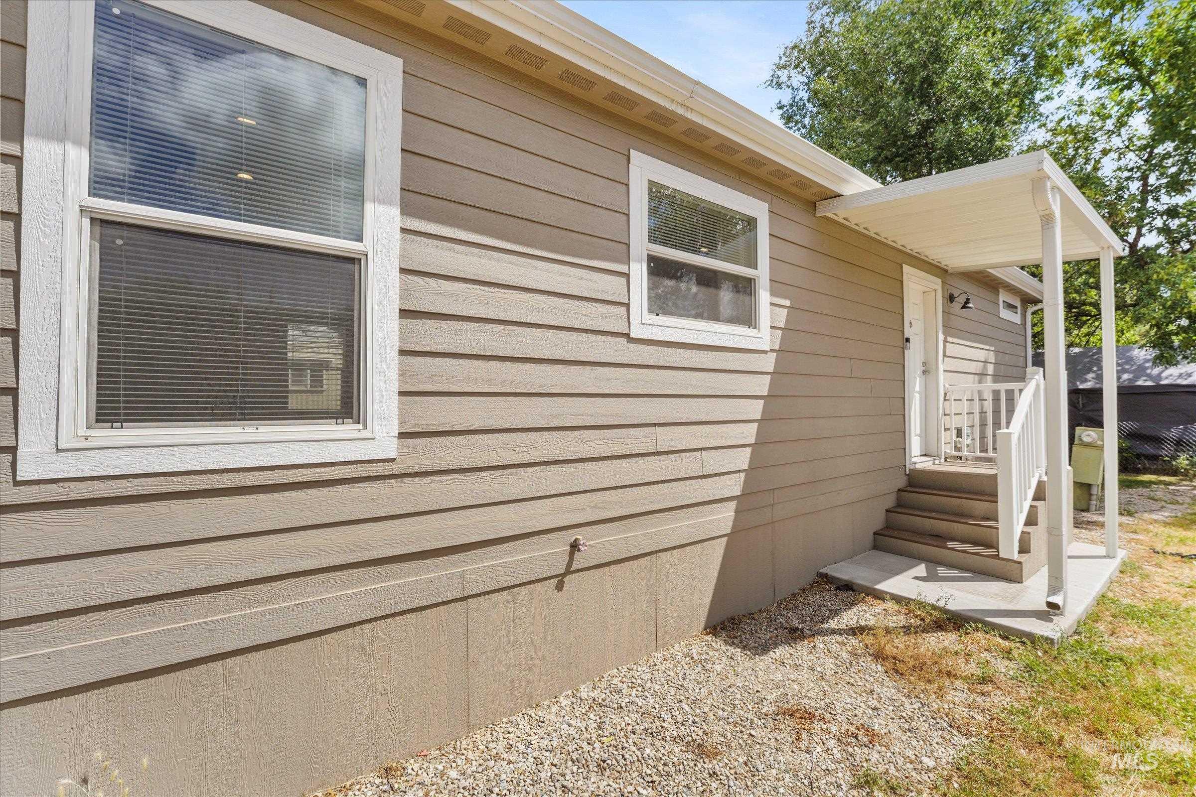 1234 Arrow Lane, Boise, Idaho 83704, 3 Bedrooms, 2 Bathrooms, Residential For Sale, Price $149,900, 98990078