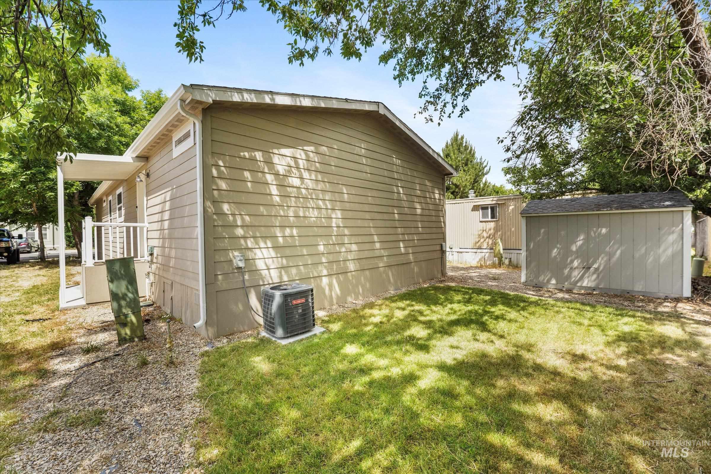 1234 Arrow Lane, Boise, Idaho 83704, 3 Bedrooms, 2 Bathrooms, Residential For Sale, Price $149,900, 98990078