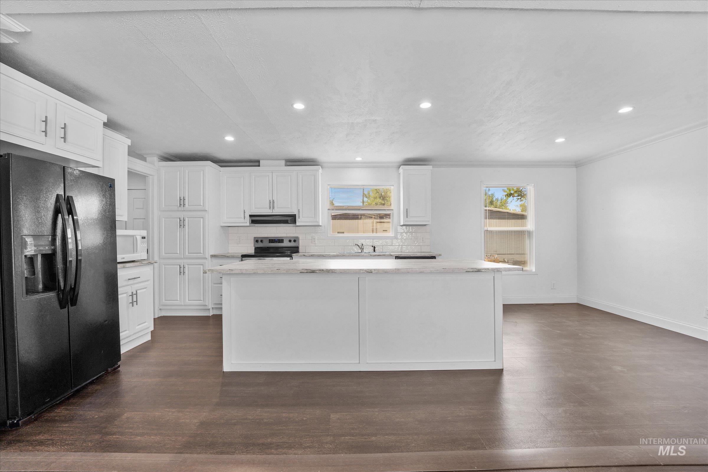 1234 Arrow Lane, Boise, Idaho 83704, 3 Bedrooms, 2 Bathrooms, Residential For Sale, Price $149,900, 98990078