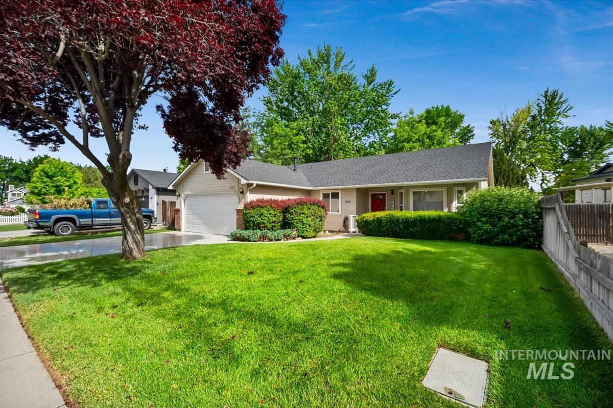 11884 W Driftwood Ct, Boise, Idaho 83713, 3 Bedrooms, 2 Bathrooms, Residential For Sale, Price $475,000,MLS 98990082