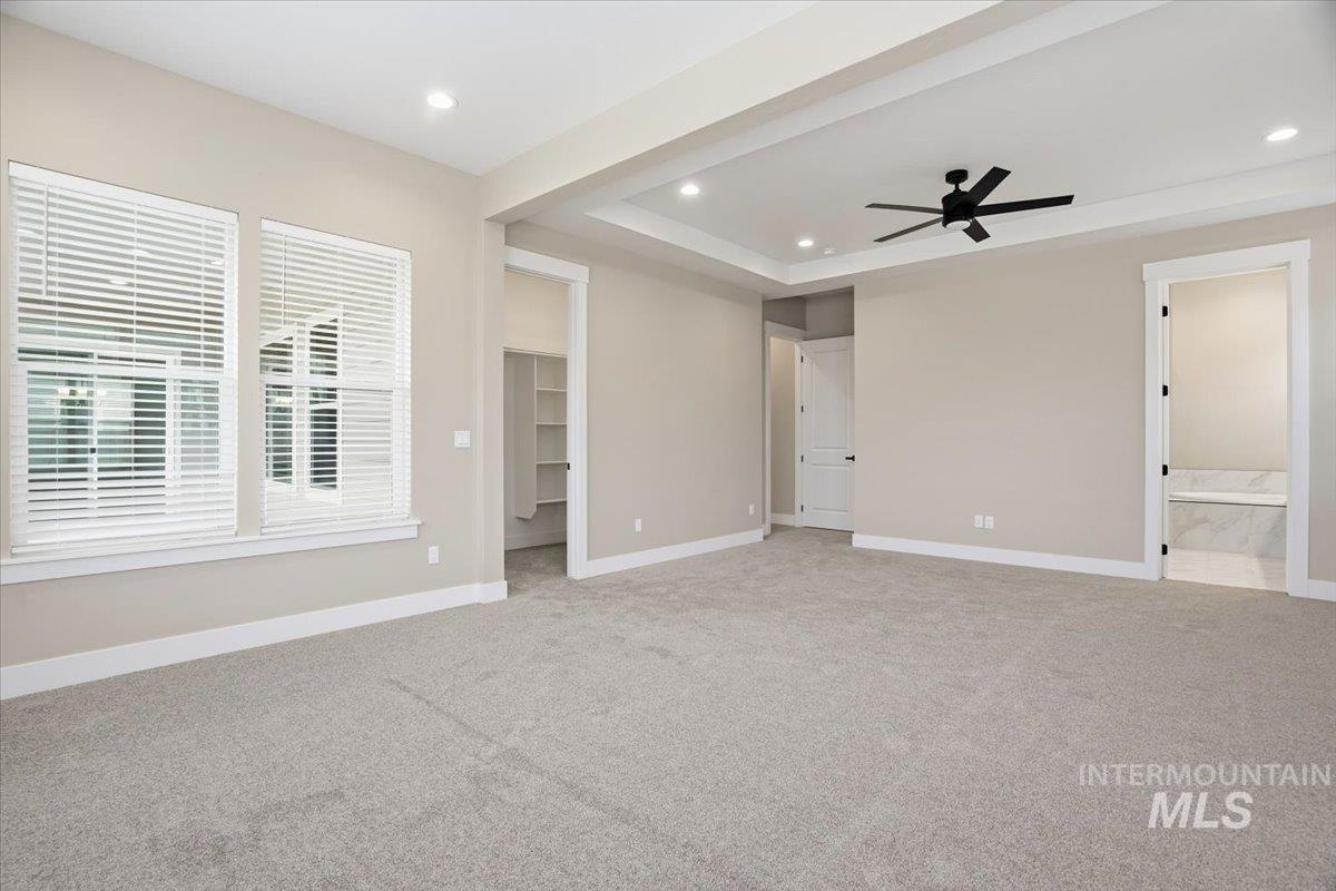 8906 W Teratai St., Star, Idaho 83669, 3 Bedrooms, 2.5 Bathrooms, Residential For Sale, Price $784,990,MLS 98990084