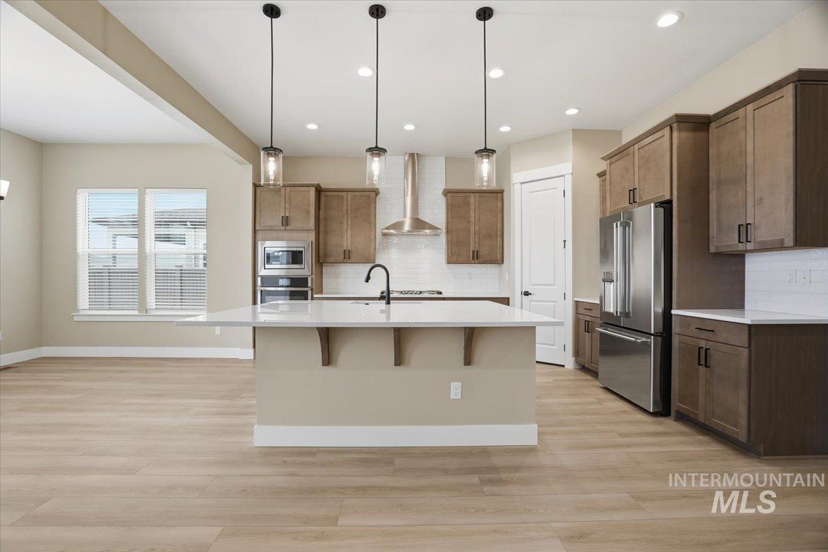 8906 W Teratai St., Star, Idaho 83669, 3 Bedrooms, 2.5 Bathrooms, Residential For Sale, Price $784,990,MLS 98990084