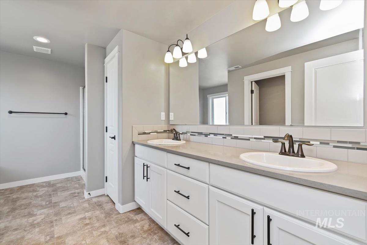 12534 W Oneida St., Boise, Idaho 83709, 3 Bedrooms, 2.5 Bathrooms, Residential For Sale, Price $560,000, 98990085
