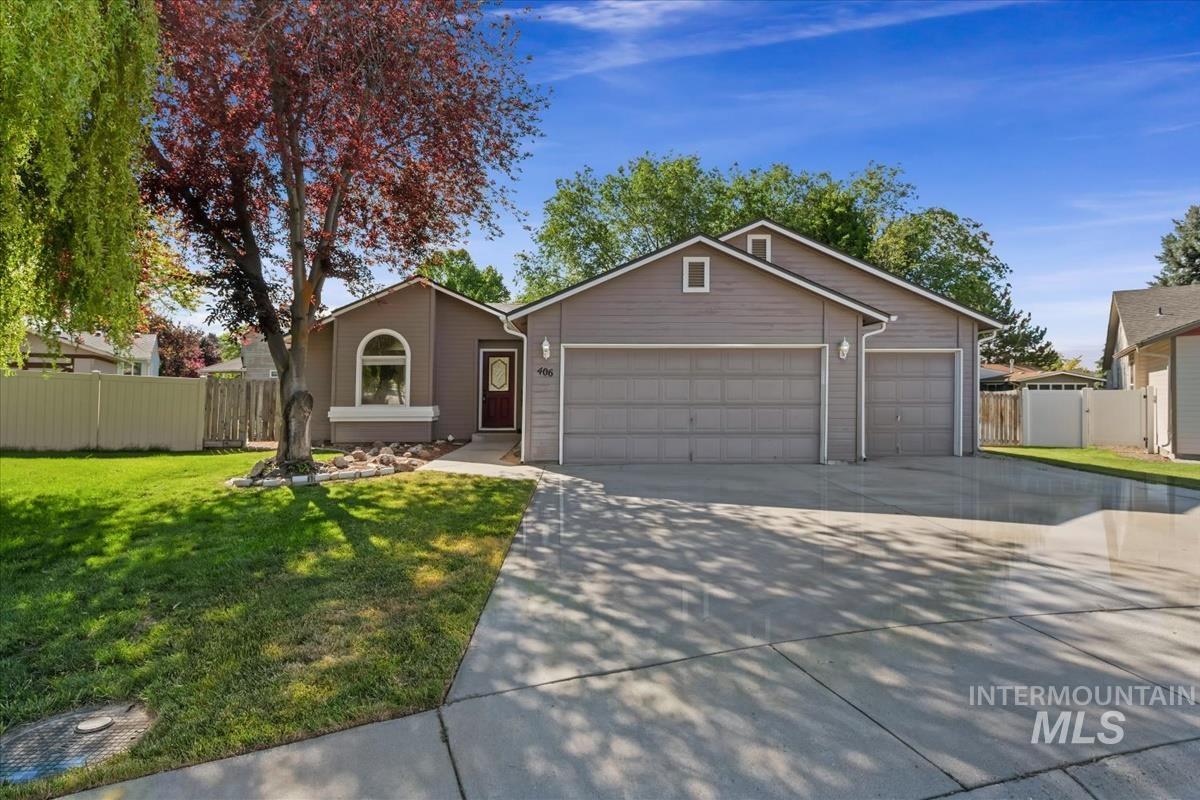 406 Madrone Cir, Nampa, Idaho 83686, 3 Bedrooms, 2 Bathrooms, Residential For Sale, Price $375,000, 98990088