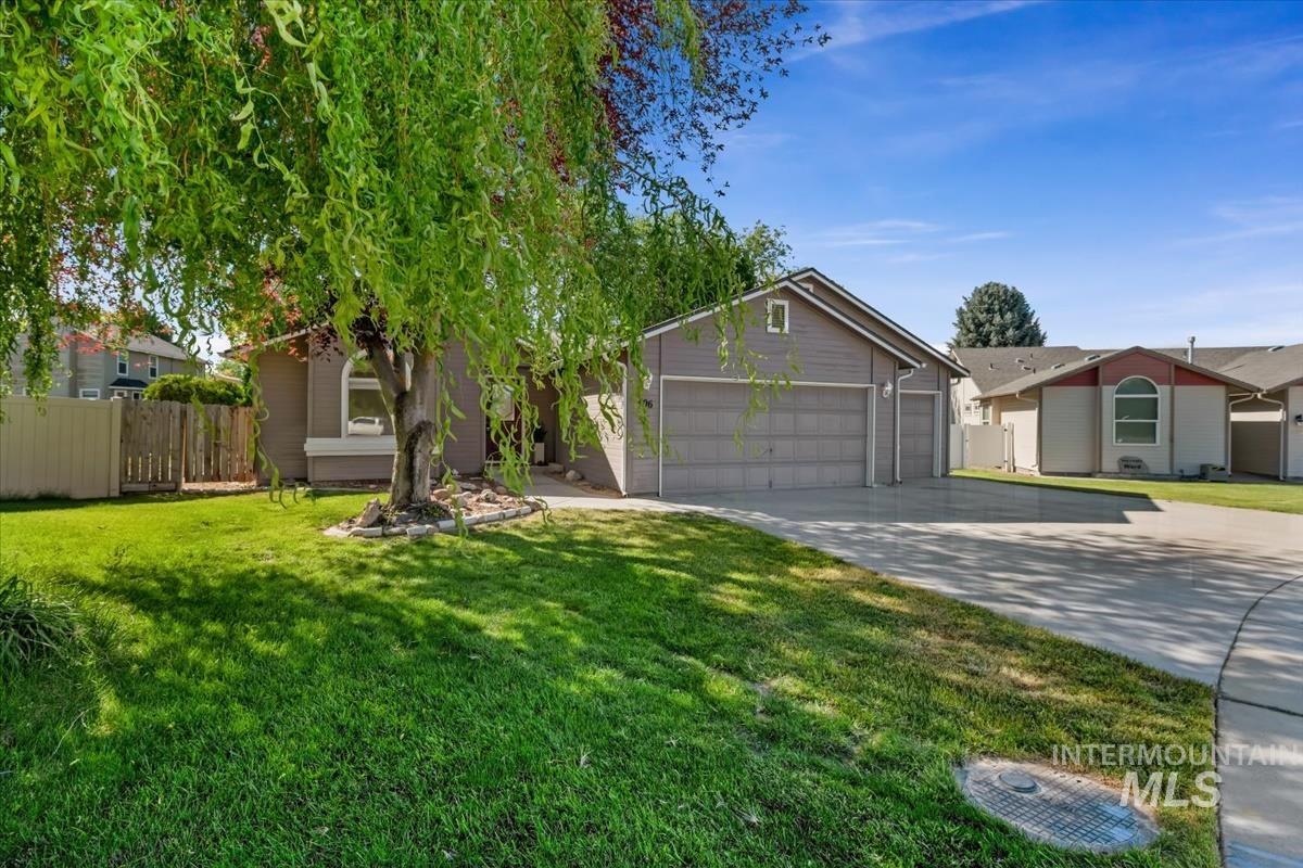 406 Madrone Cir, Nampa, Idaho 83686, 3 Bedrooms, 2 Bathrooms, Residential For Sale, Price $375,000, 98990088