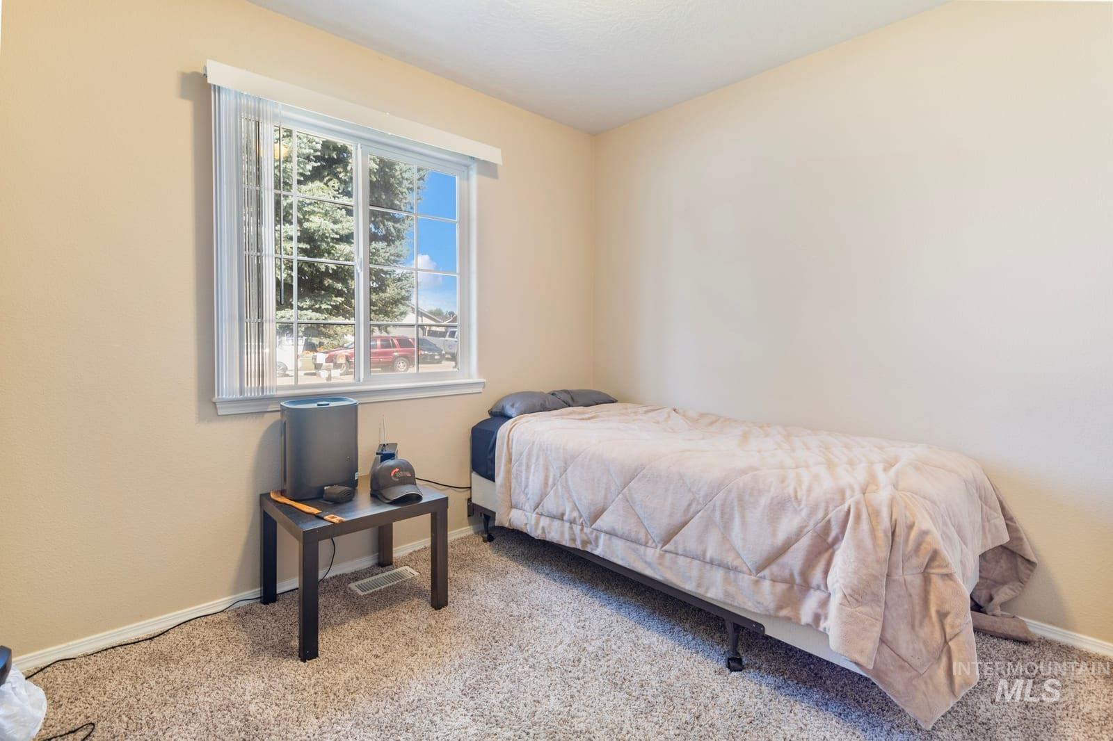 213 Boardwalk Way, Middleton, Idaho 83644, 3 Bedrooms, 2 Bathrooms, Residential For Sale, Price $340,000, 98990090
