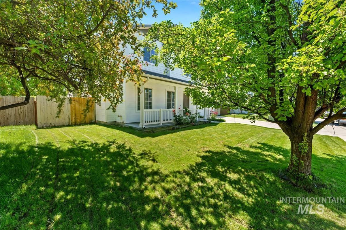 6417 E Brimley Drive, Nampa, Idaho 83687, 4 Bedrooms, 2.5 Bathrooms, Residential For Sale, Price $490,000, 98990092
