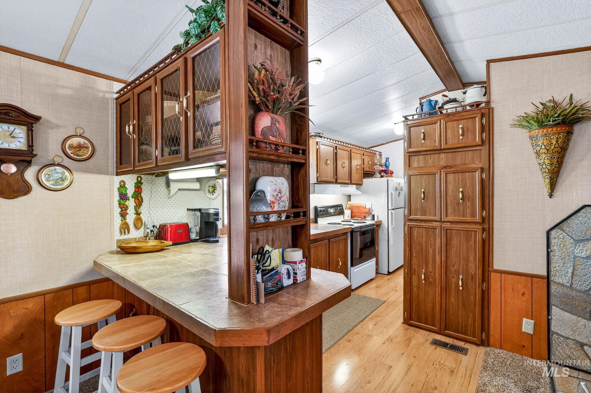 13122 Tucker Rd., Donnelly, Idaho 83615, 3 Bedrooms, 2 Bathrooms, Residential For Sale, Price $340,000,MLS 98990095