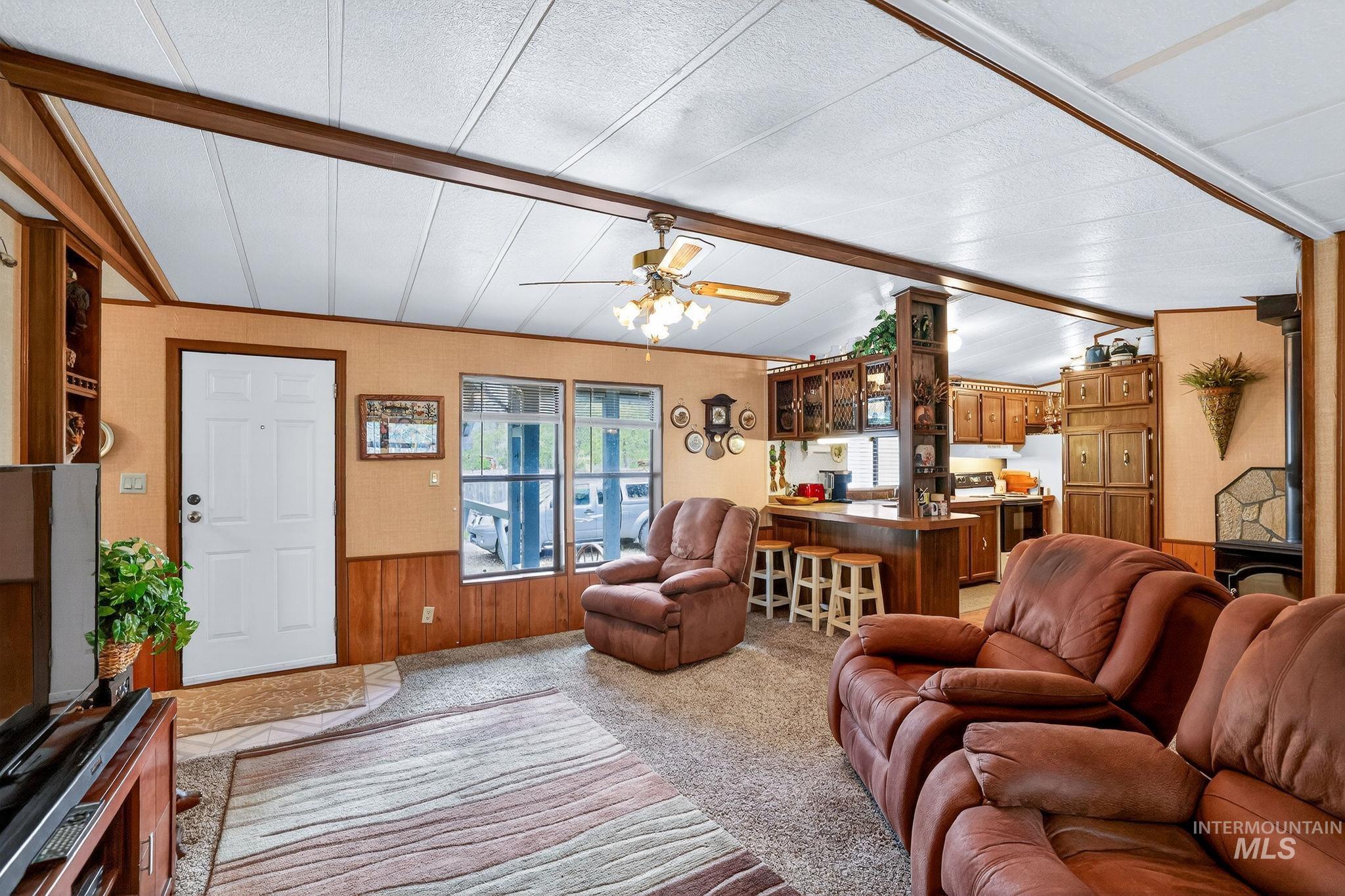 13122 Tucker Rd., Donnelly, Idaho 83615, 3 Bedrooms, 2 Bathrooms, Residential For Sale, Price $340,000,MLS 98990095