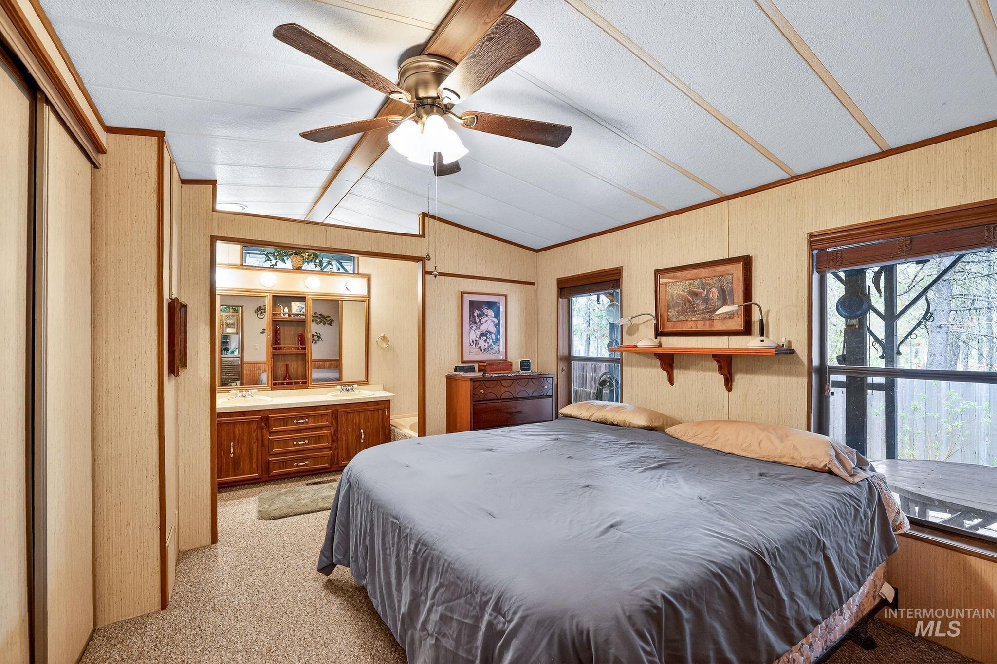 13122 Tucker Rd., Donnelly, Idaho 83615, 3 Bedrooms, 2 Bathrooms, Residential For Sale, Price $340,000,MLS 98990095
