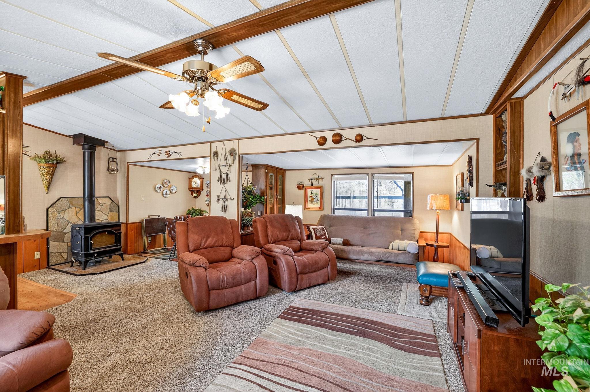 13122 Tucker Rd., Donnelly, Idaho 83615, 3 Bedrooms, 2 Bathrooms, Residential For Sale, Price $340,000,MLS 98990095