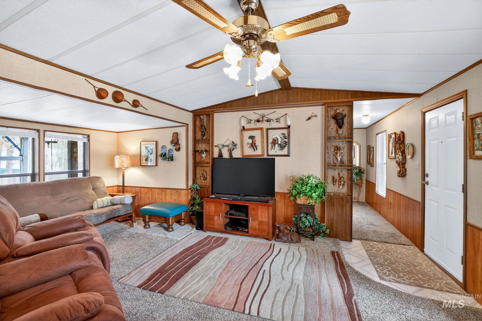13122 Tucker Rd., Donnelly, Idaho 83615, 3 Bedrooms, 2 Bathrooms, Residential For Sale, Price $340,000,MLS 98990095